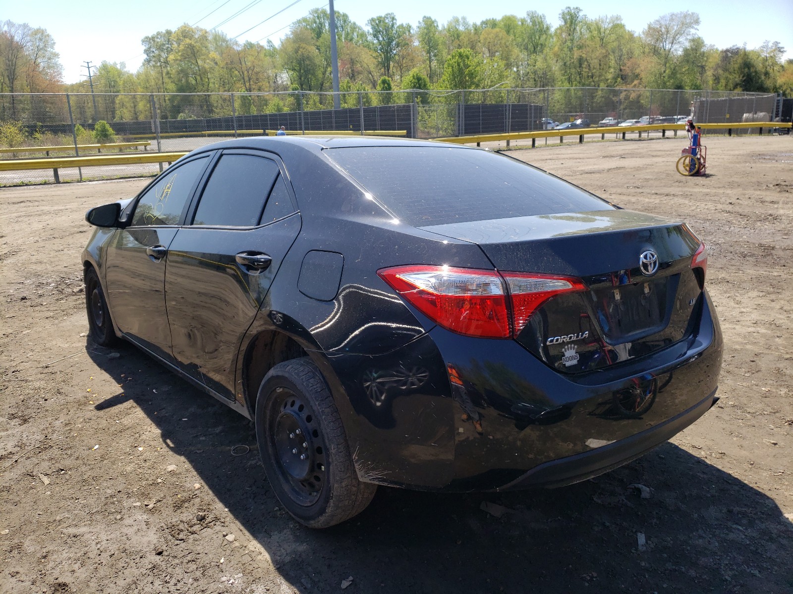 Photo 3 from auction – 2016 TOYOTA COROLLA L with VIN 2T1BURHE5GC597731