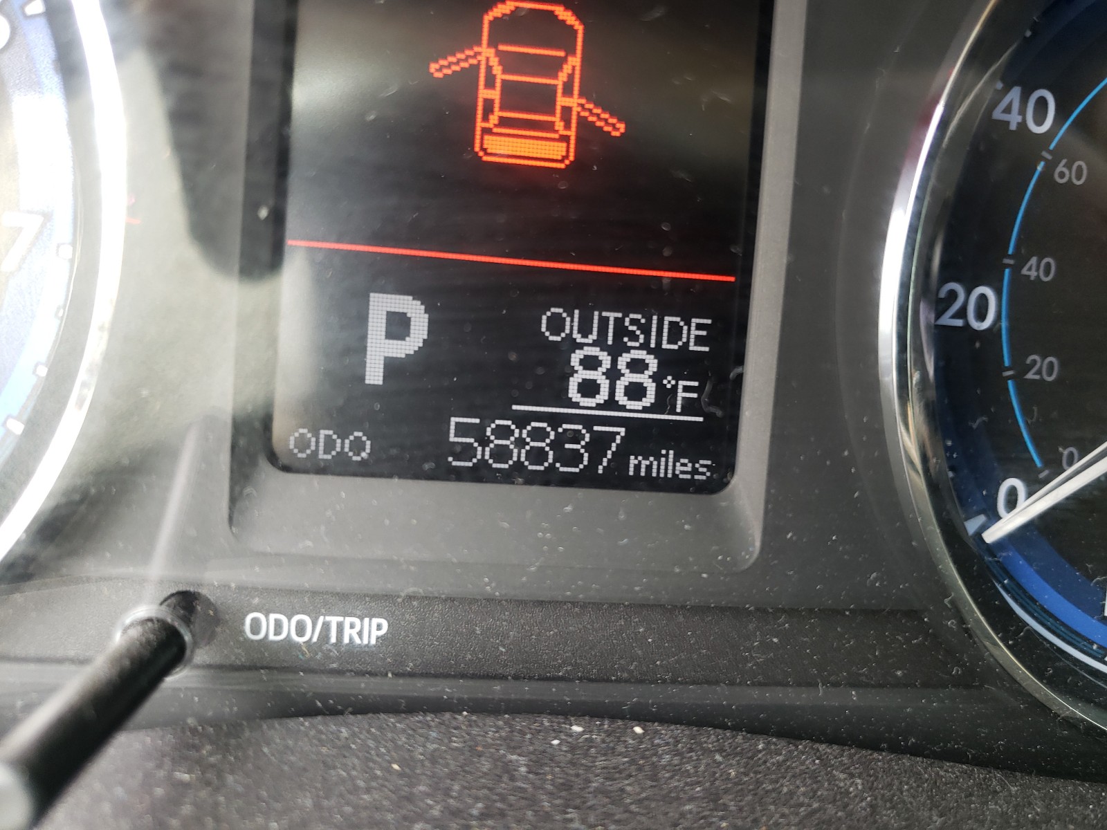 Photo 8 from auction – 2017 TOYOTA COROLLA L with VIN 2T1BURHE0HC781895