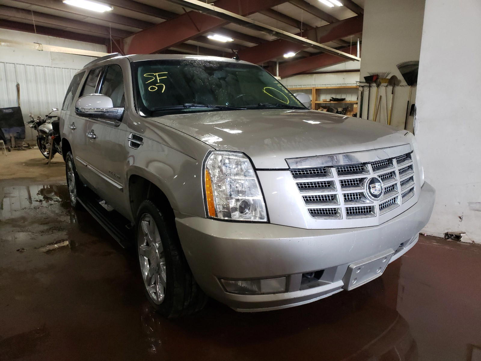 CADILLAC ESCALADE L 2007 with VIN 1GYFK63807R326115 - Photo from auction