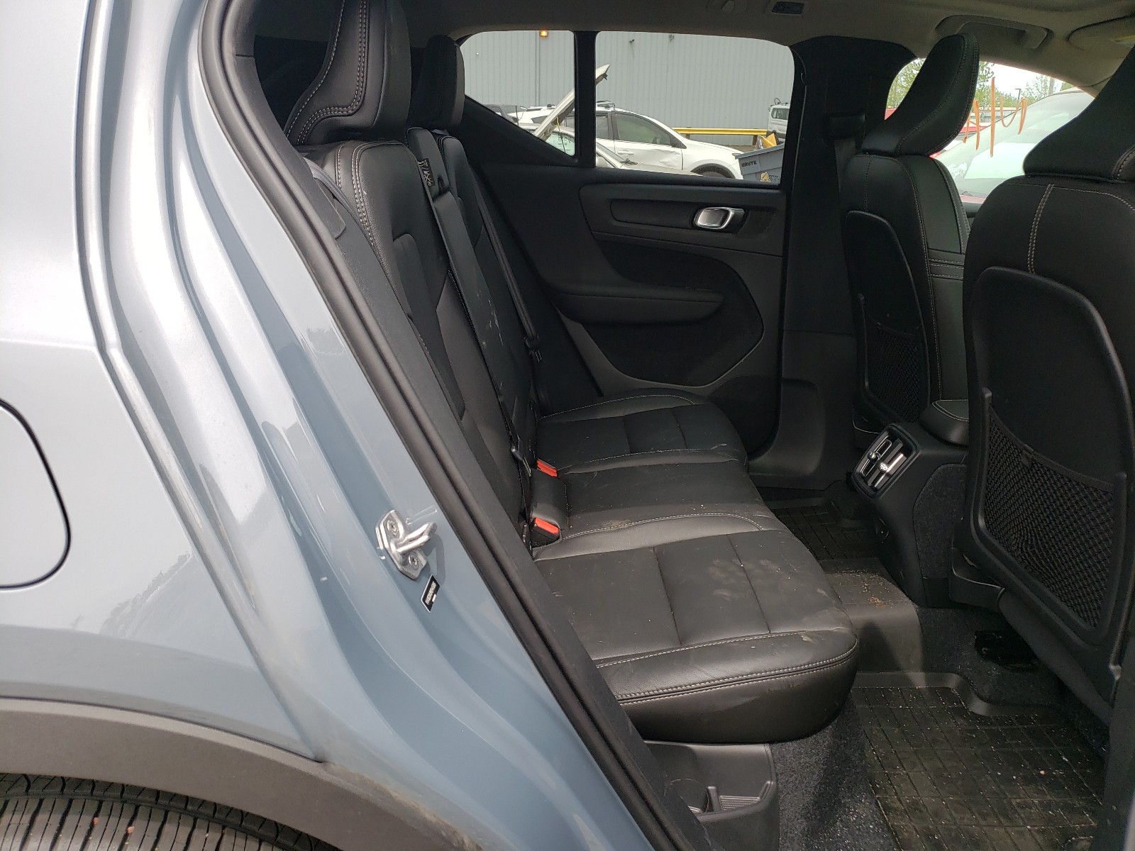 Photo 6 from auction – 2021 VOLVO XC40 T5 MO with VIN YV4162UK8M2445085