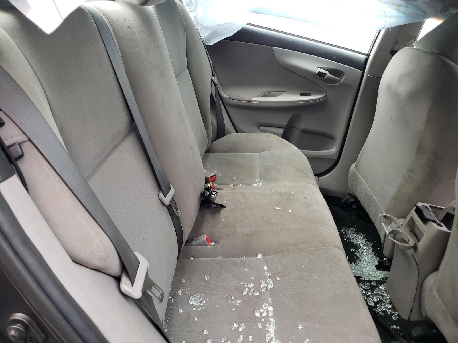 Photo 6 from auction – 2013 TOYOTA COROLLA BA with VIN 5YFBU4EE6DP122446
