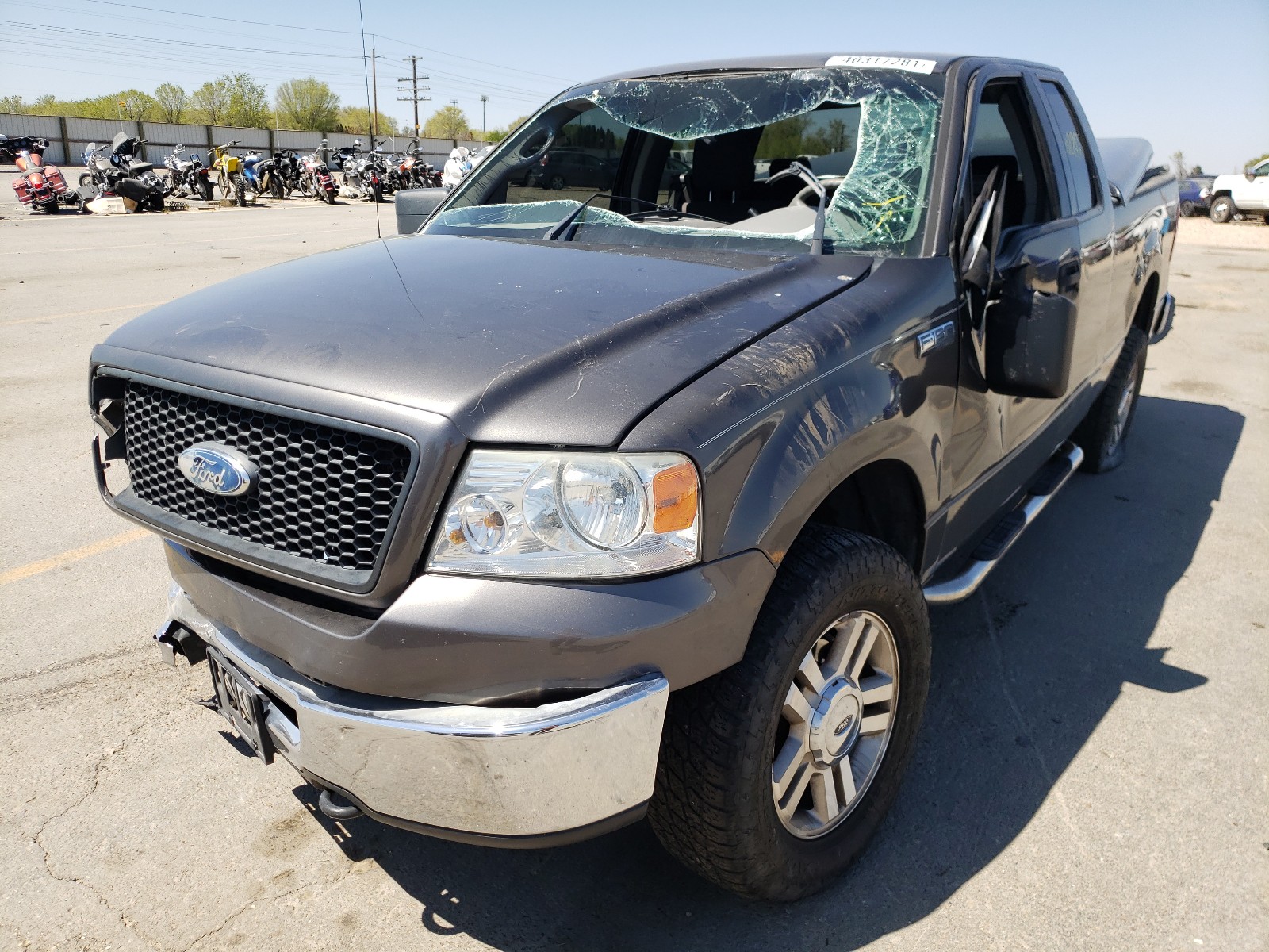 Photo 2 from auction – 2006 FORD F150 with VIN 1FTRX14W36KD20952