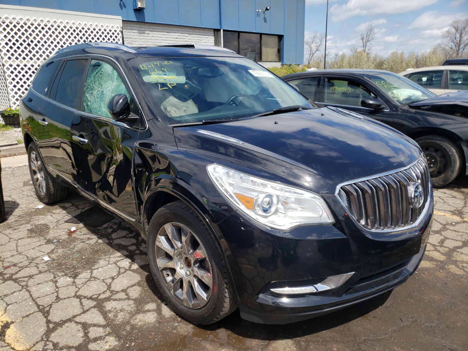 BUICK ENCLAVE 2017 with VIN 5GAKRBKD9HJ295648 - Photo from auction