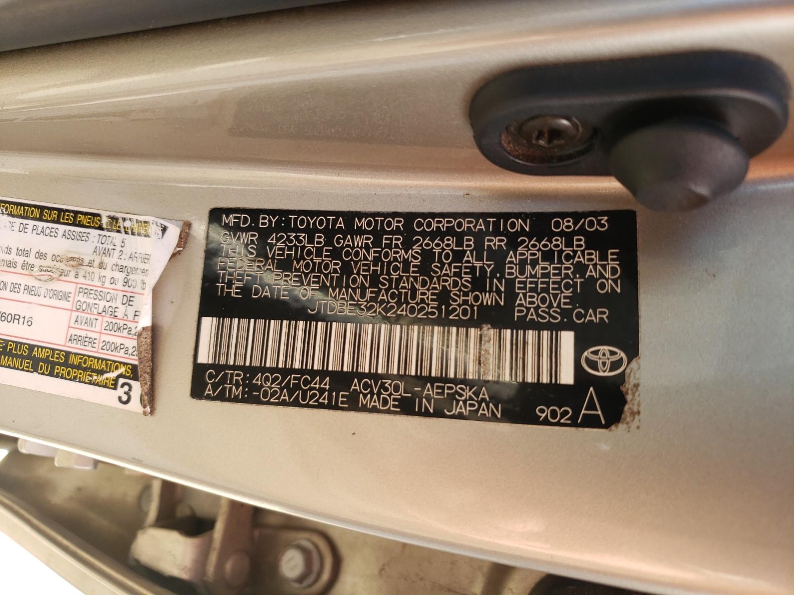 Photo 10 from auction – 2004 TOYOTA CAMRY LE with VIN JTDBE32K240251201