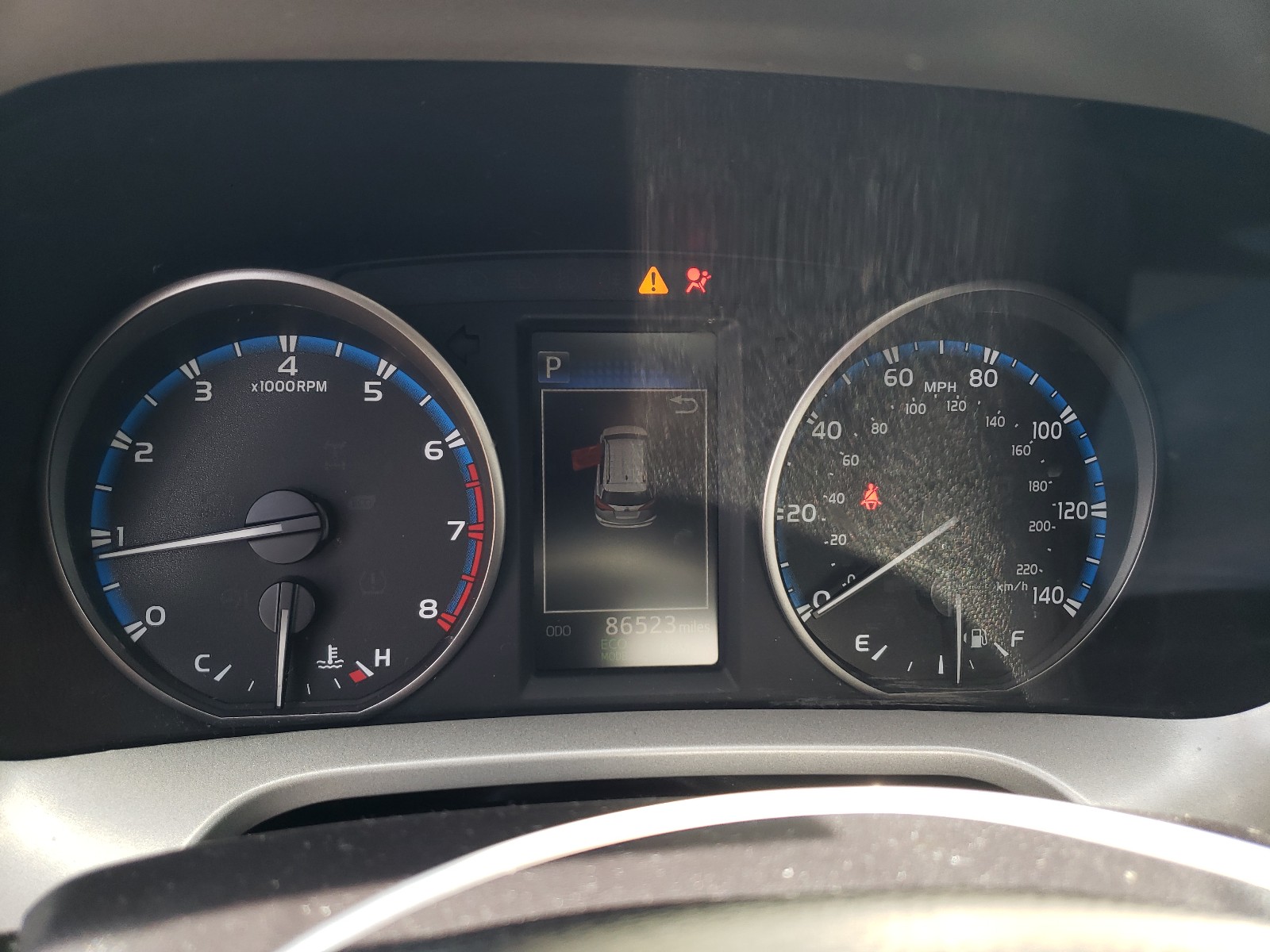 Photo 8 from auction – 2018 TOYOTA RAV4 ADVEN with VIN 2T3WFREV1JW465904