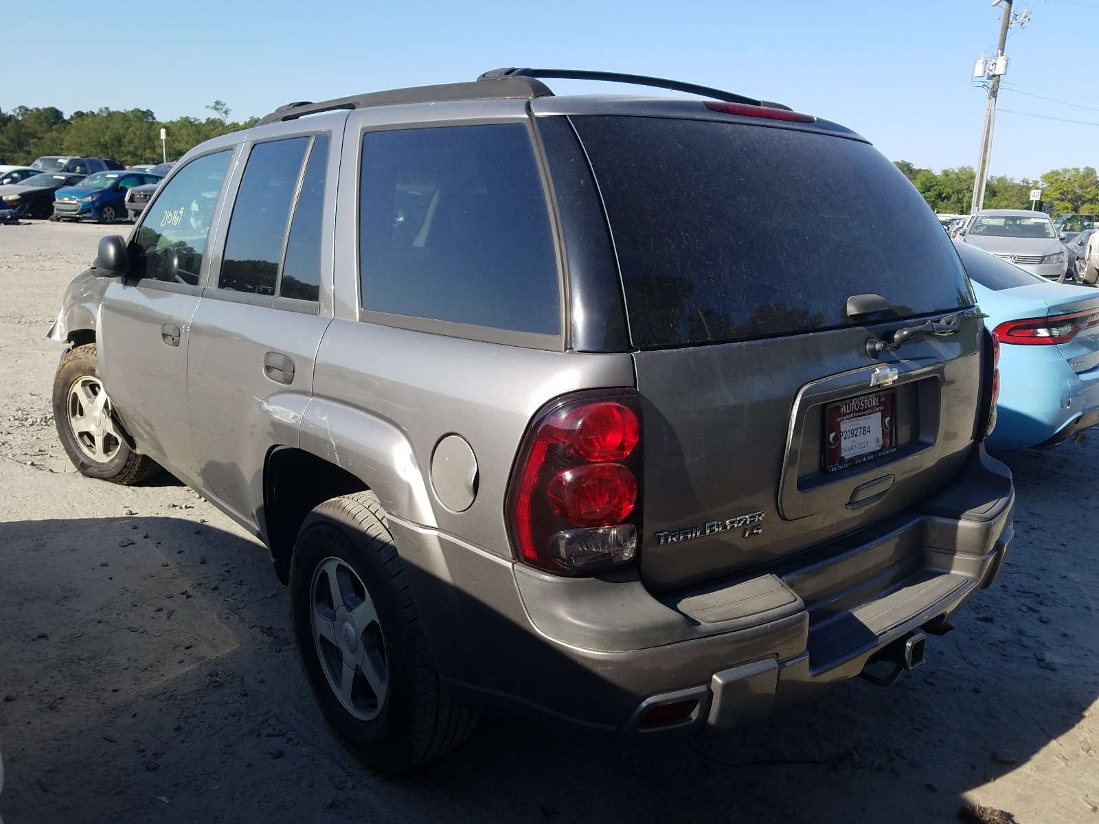 Photo 3 from auction – 2006 CHEVROLET TRAILBLAZE with VIN 1GNDS13S362123262