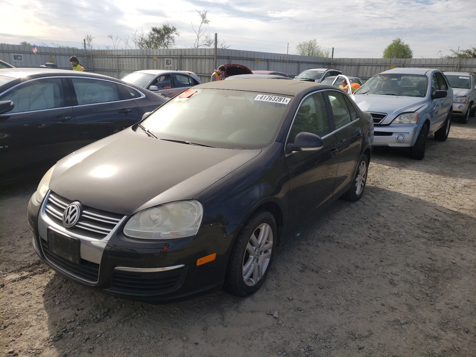 Zdjęcie 2 z aukcji – 2007 VOLKSWAGEN JETTA z VIN 3VWSF71K87M010893
