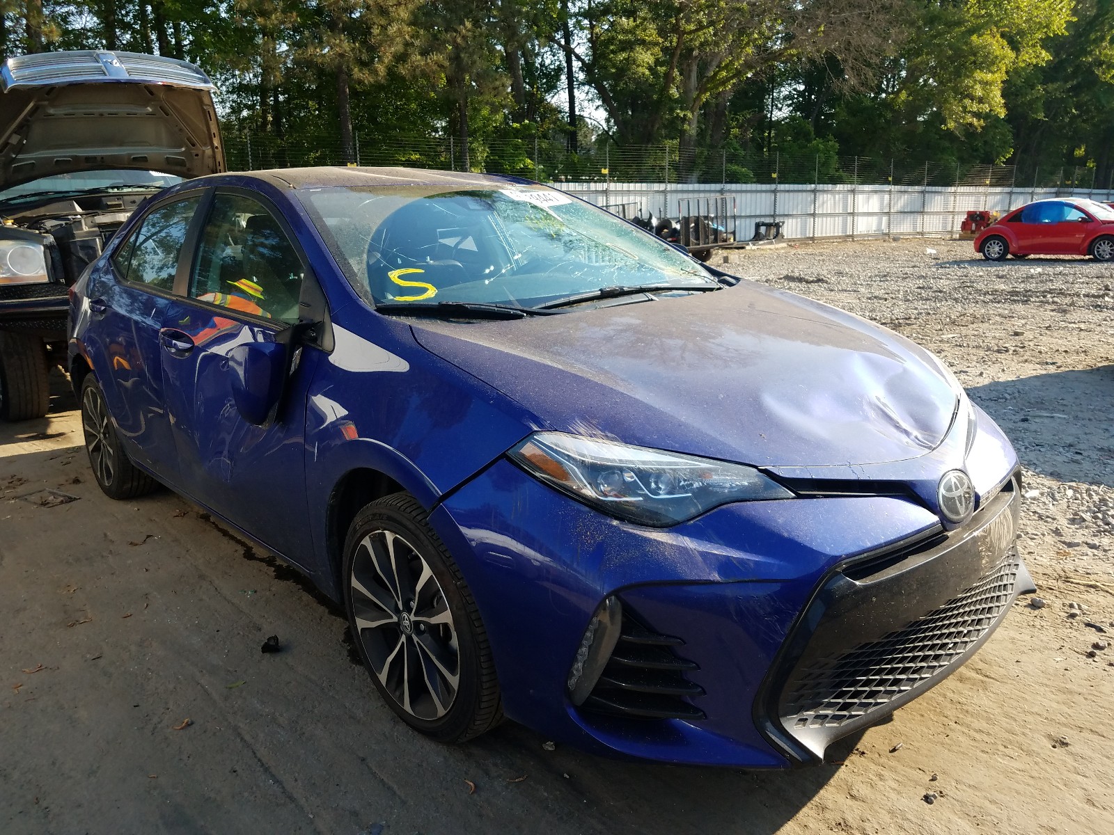 TOYOTA COROLLA L 2018 with VIN 2T1BURHE0JC119143 - Photo from auction