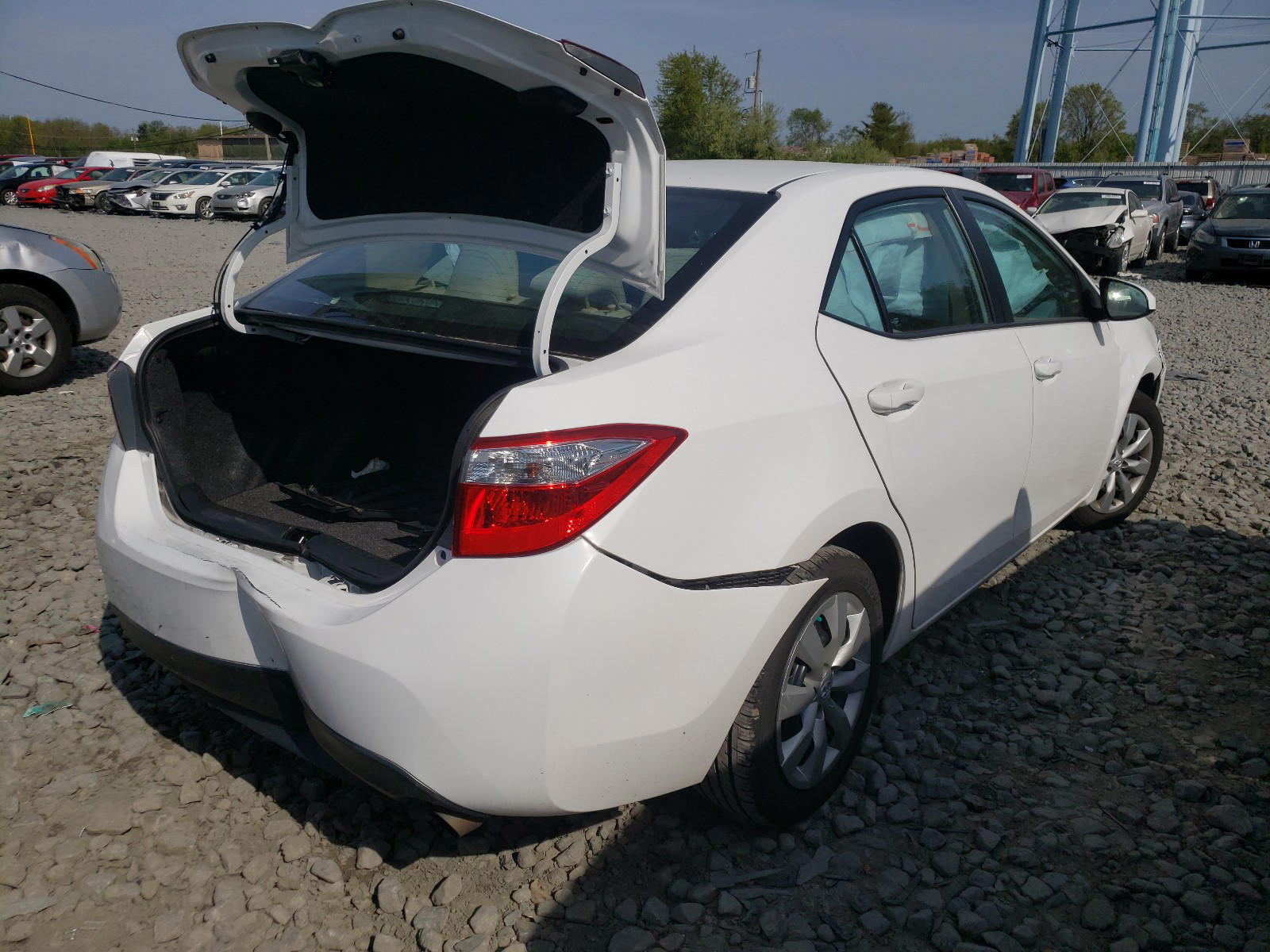 Photo 4 from auction – 2014 TOYOTA COROLLA L with VIN 2T1BURHE4EC167640