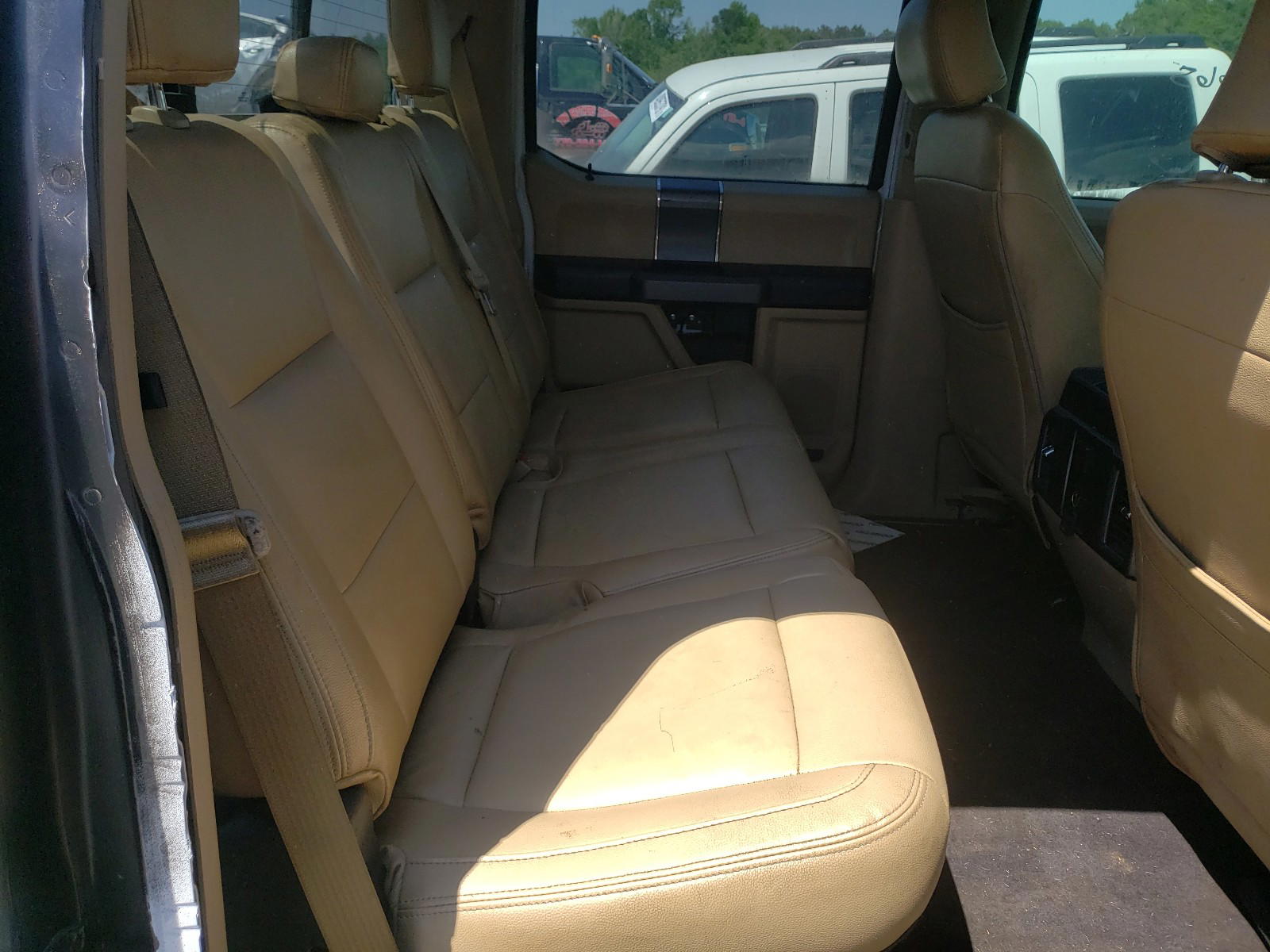 Photo 6 from auction – 2015 FORD F150 SUPER with VIN 1FTEW1CP7FFB66282