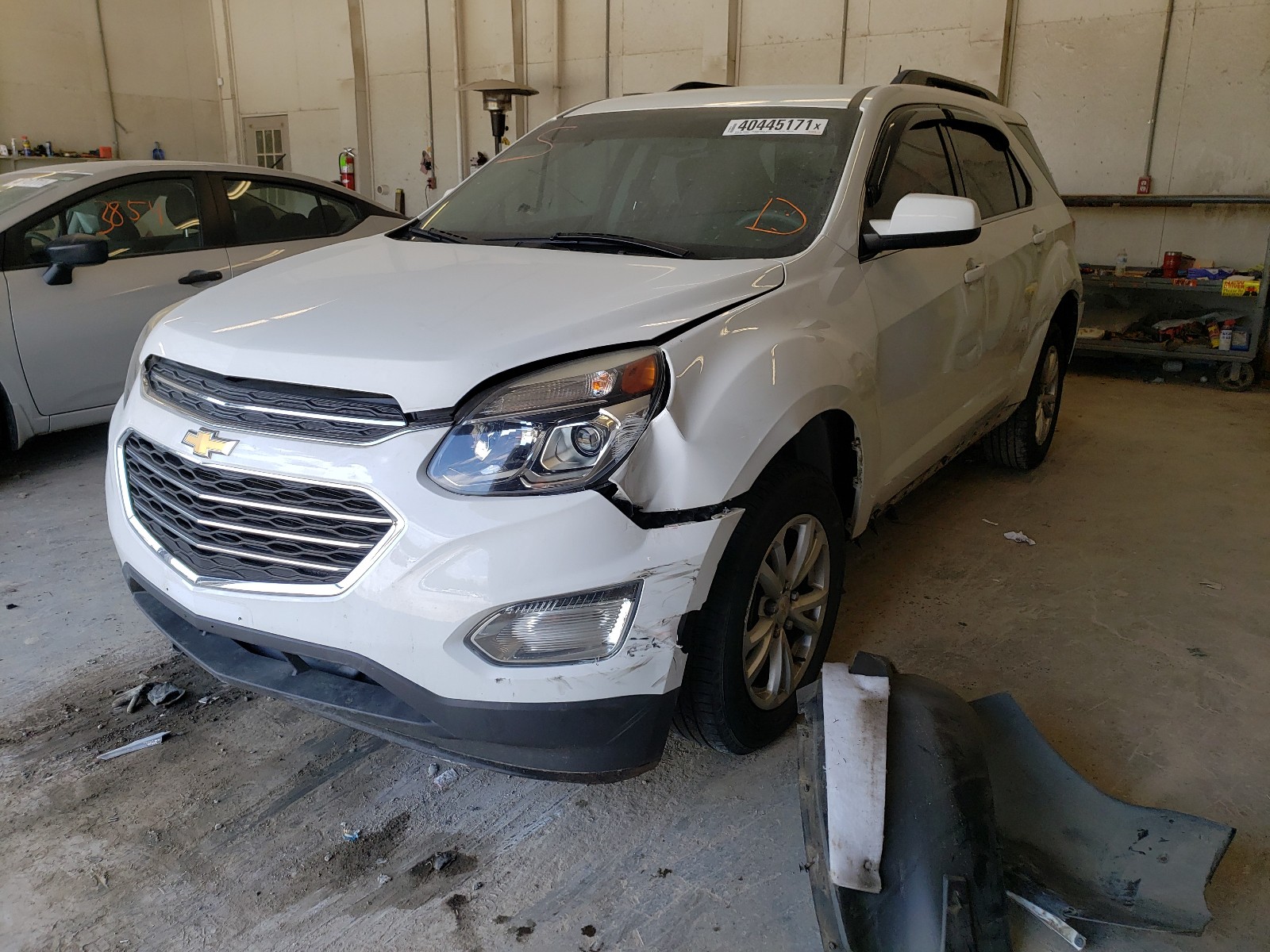 Photo 2 from auction – 2017 CHEVROLET EQUINOX LT with VIN 2GNALCEK1H1609158