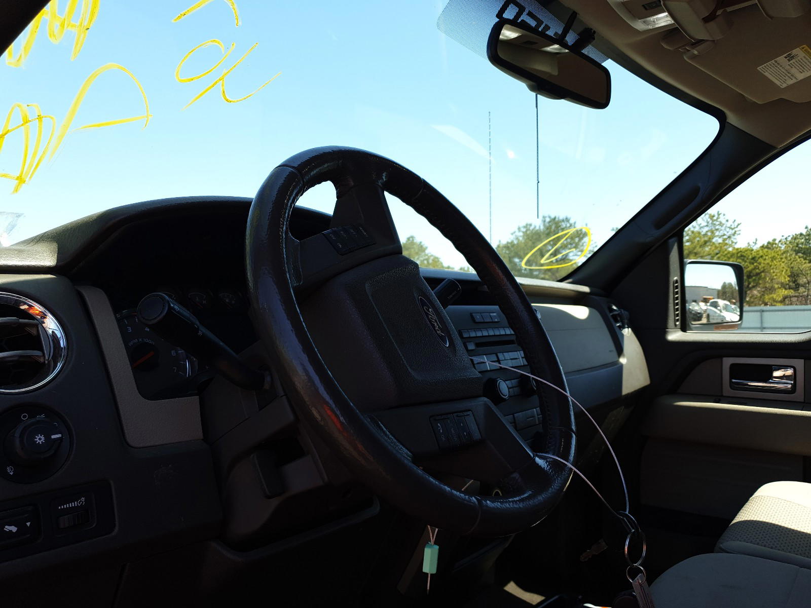 Photo 9 from auction – 2010 FORD F150 SUPER with VIN 1FTFX1EV7AFC26938