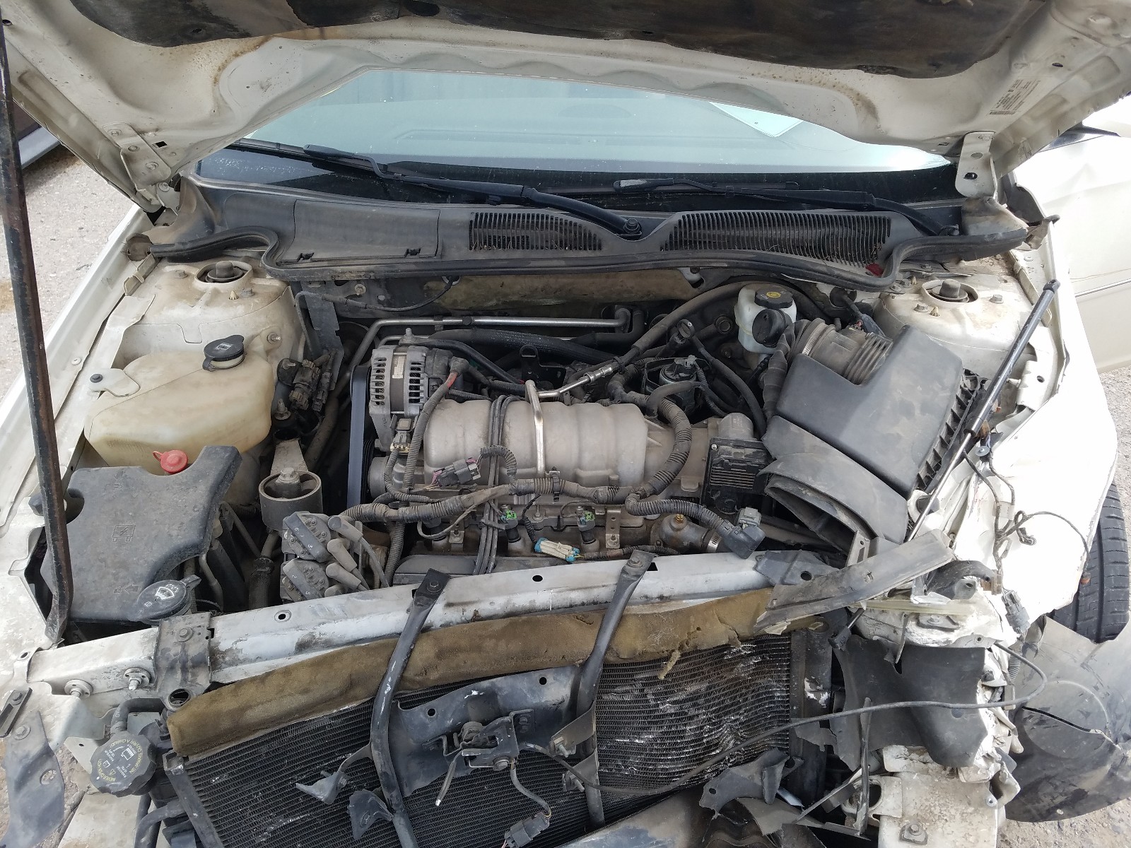 Zdjęcie 7 z aukcji – 2008 BUICK LUCERNE CX z VIN 1G4HD57238U186905