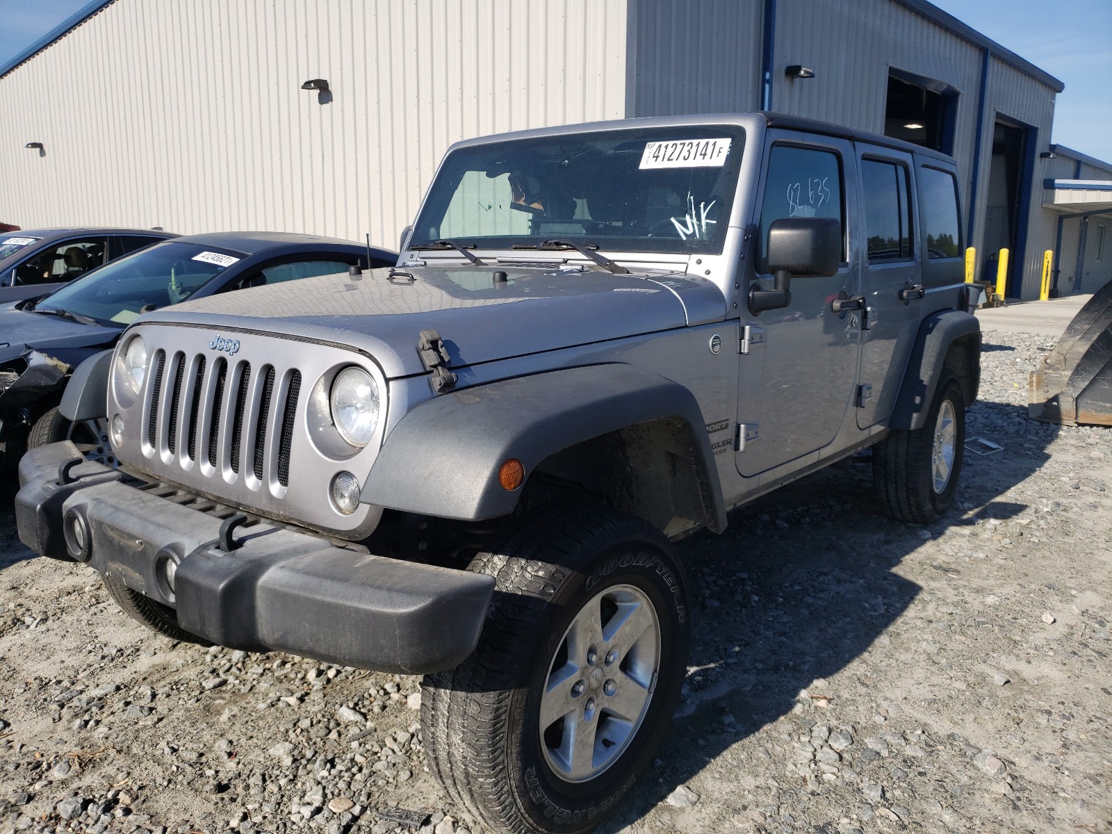 Photo 2 from auction – 2014 JEEP WRANGLER U with VIN 1C4BJWDG6EL277192