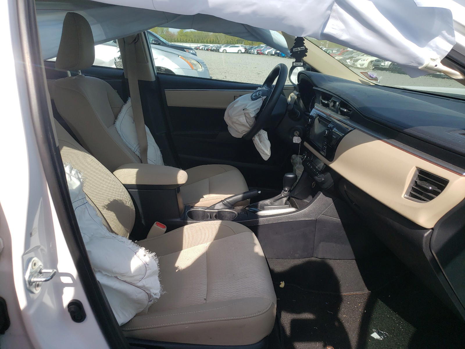 Photo 5 from auction – 2014 TOYOTA COROLLA L with VIN 2T1BURHE4EC167640