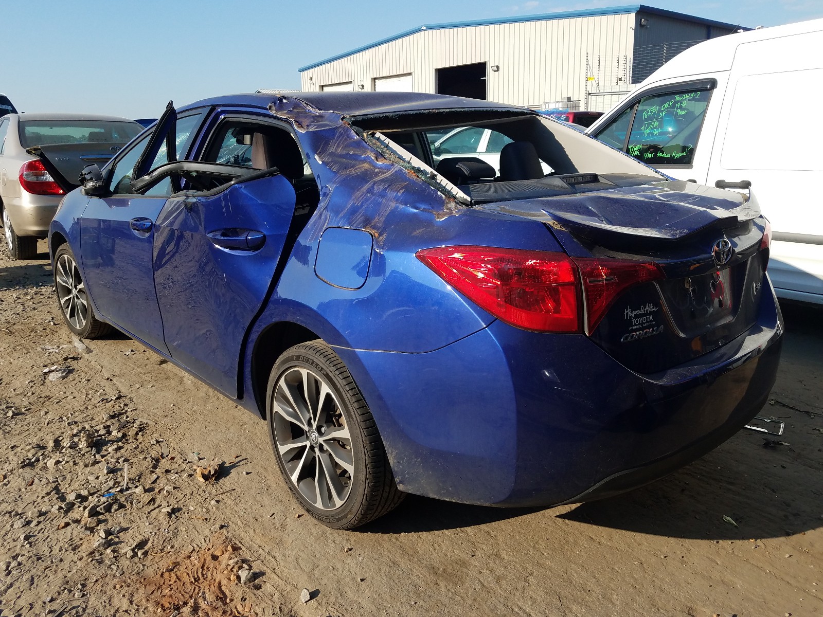Photo 3 from auction – 2018 TOYOTA COROLLA L with VIN 2T1BURHE0JC119143