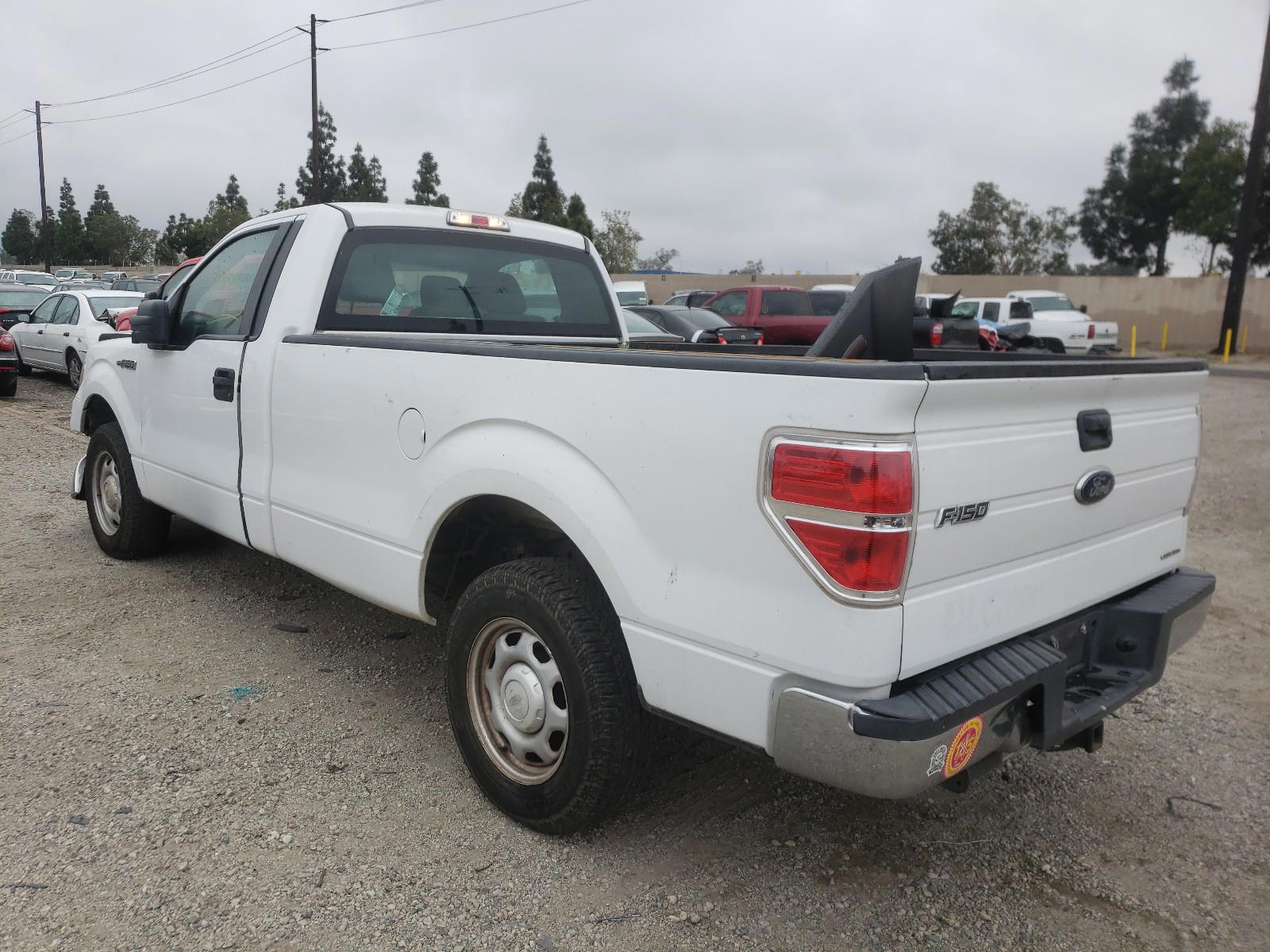 Photo 3 from auction – 2014 FORD F150 with VIN 1FTNF1CF1EKD21101