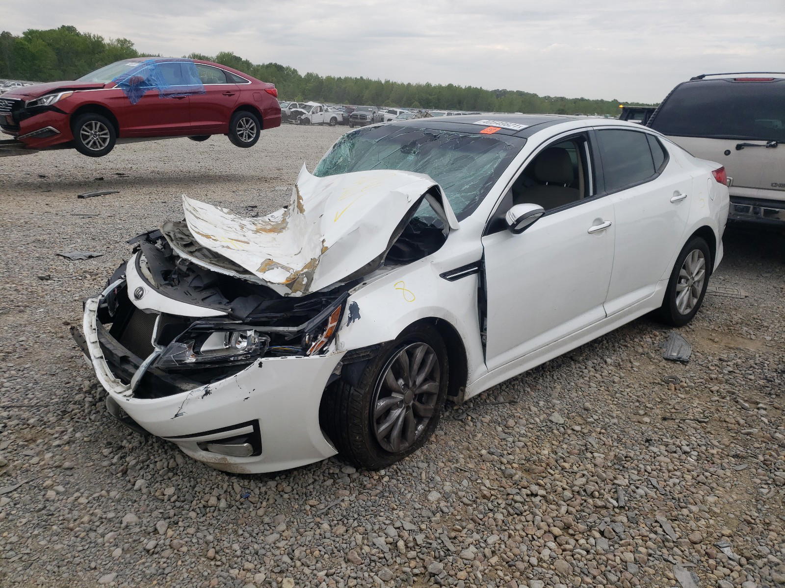 Photo 2 from auction – 2015 KIA OPTIMA EX with VIN 5XXGN4A73FG382678