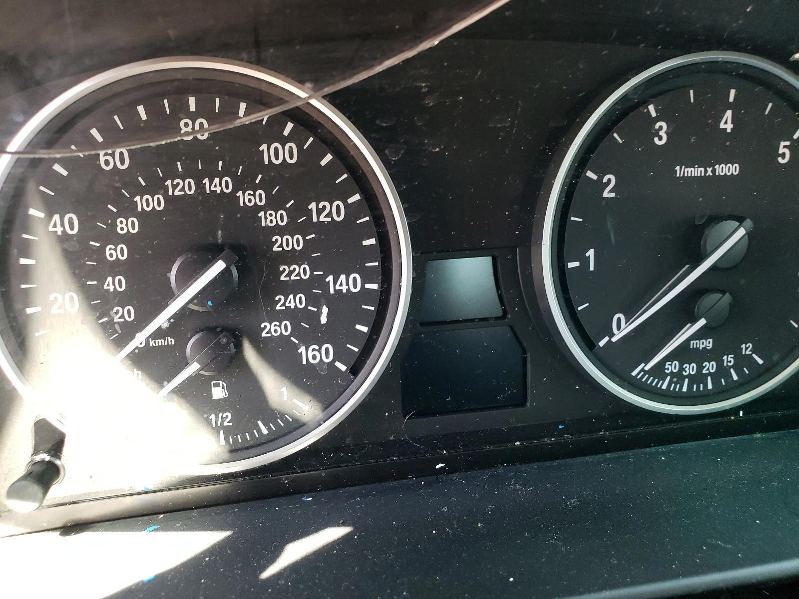 Photo 8 from auction – 2008 BMW 528 I with VIN WBANU53538CT16353