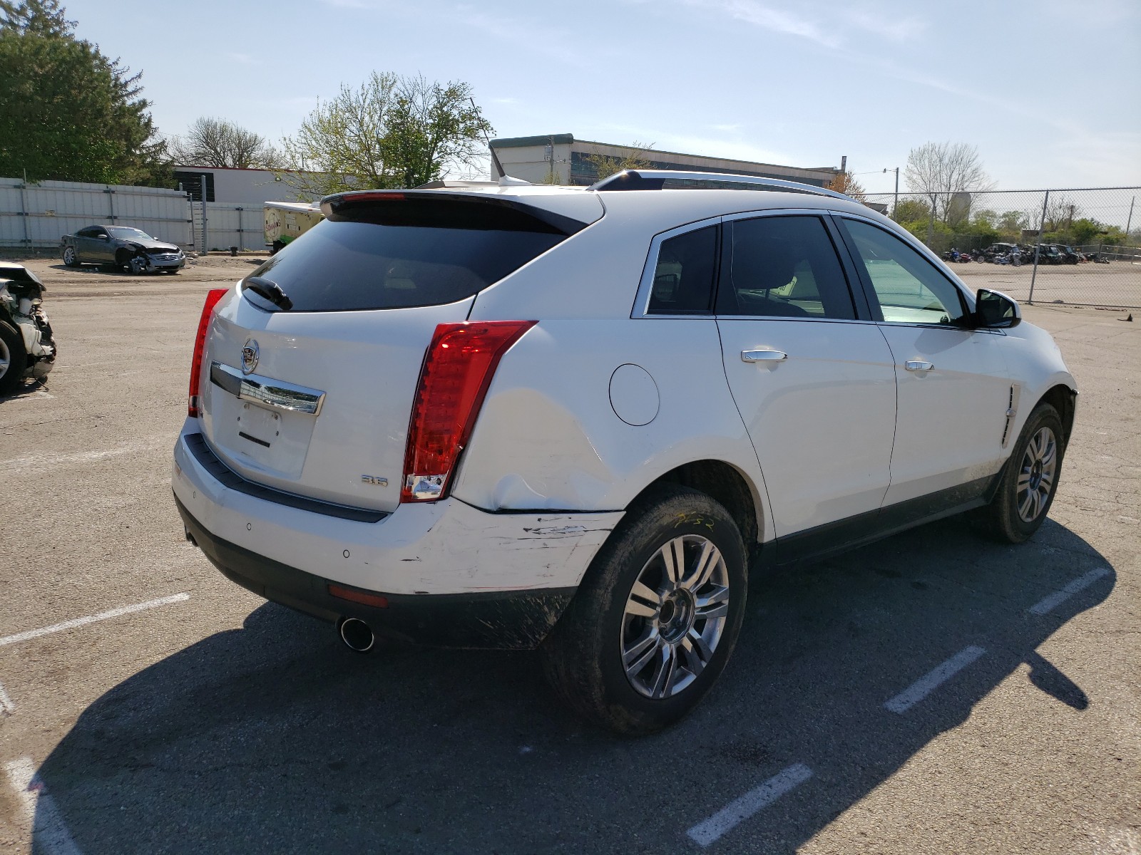 Photo 4 from auction – 2012 CADILLAC SRX LUXURY with VIN 3GYFNAE3XCS635092