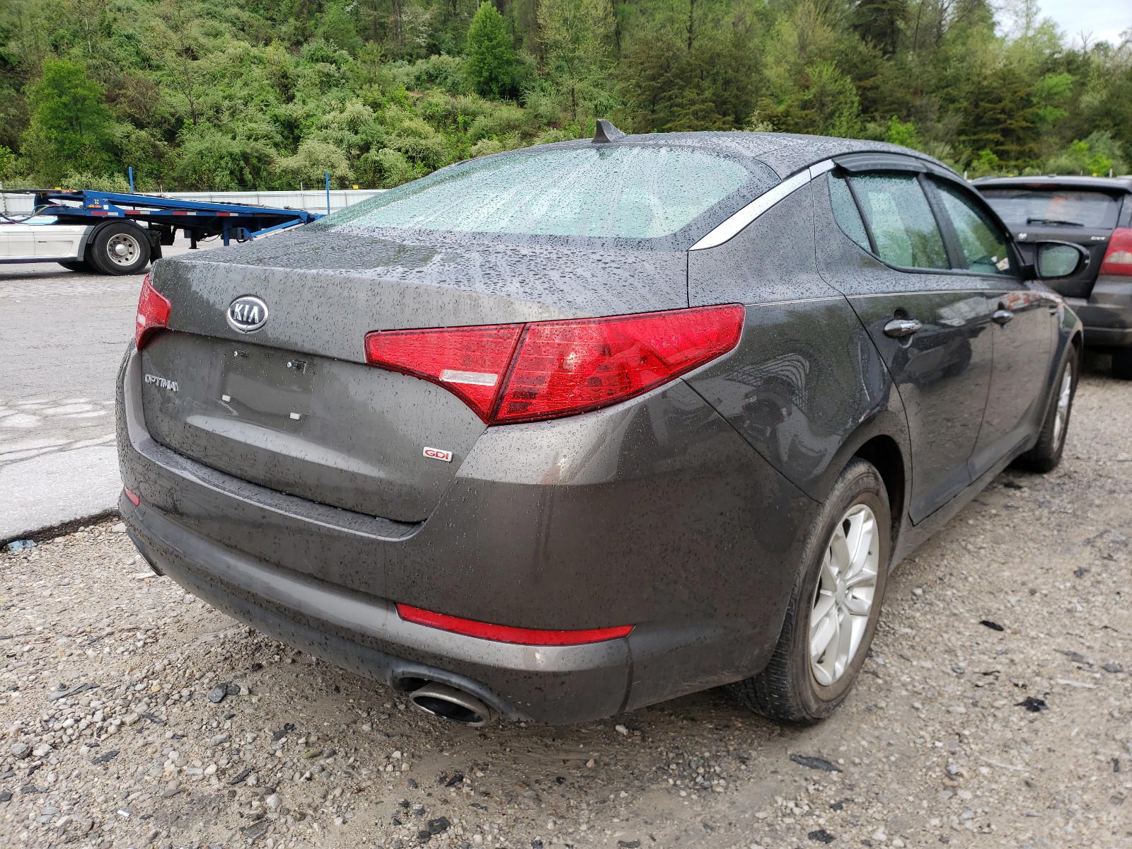 Photo 4 from auction – 2012 KIA OPTIMA with VIN 5XXGM4A76CG065475