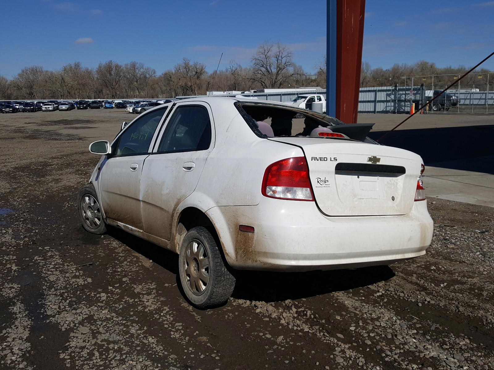 Photo 3 from auction – 2004 CHEVROLET AVEO LS with VIN KL1TJ52604B258920
