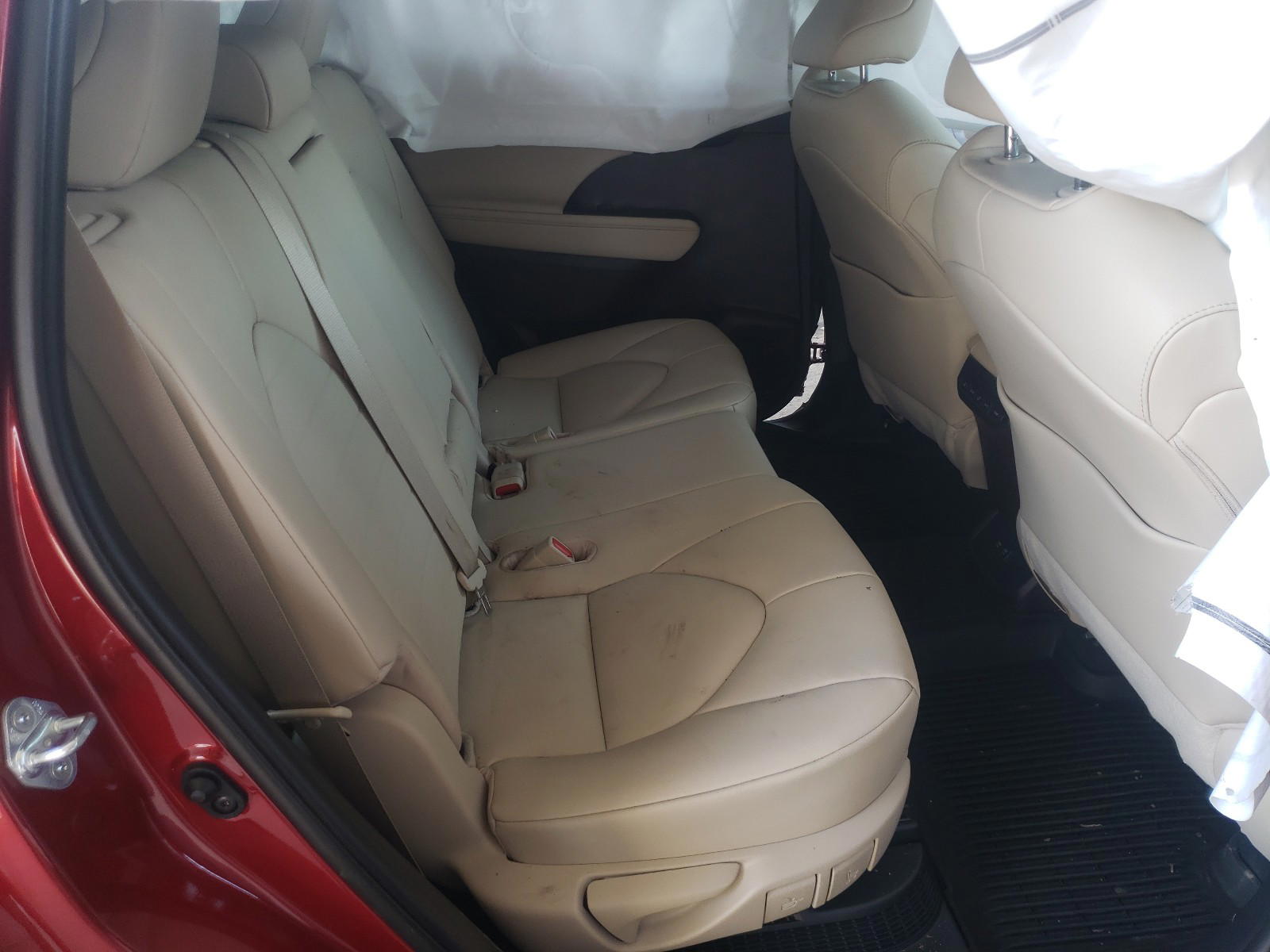 Photo 6 from auction – 2021 TOYOTA HIGHLANDER with VIN 5TDHBRCH8MS514832