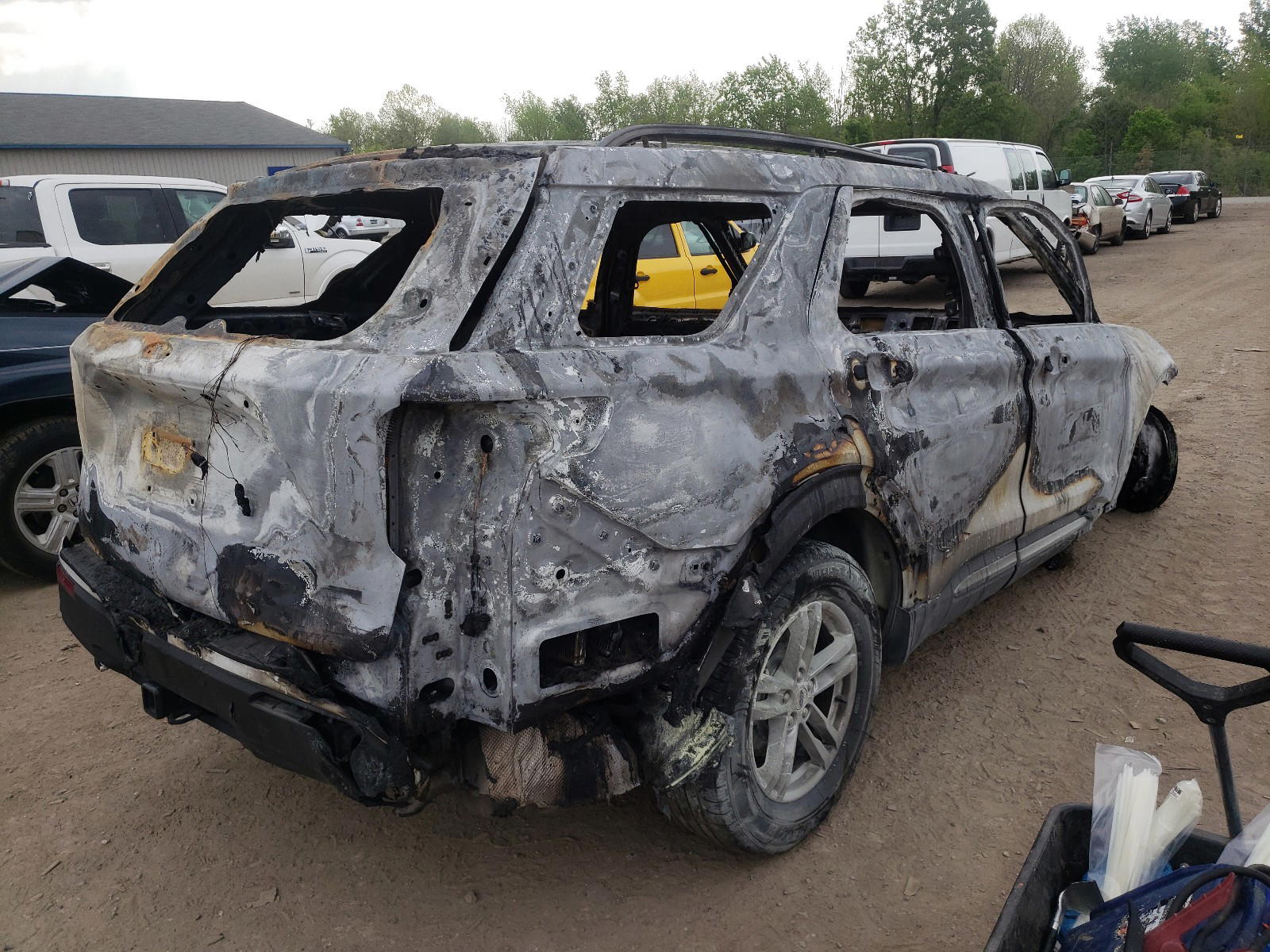 Photo 4 from auction – 2020 FORD EXPLORER X with VIN 1FMSK7DH2LGB09188