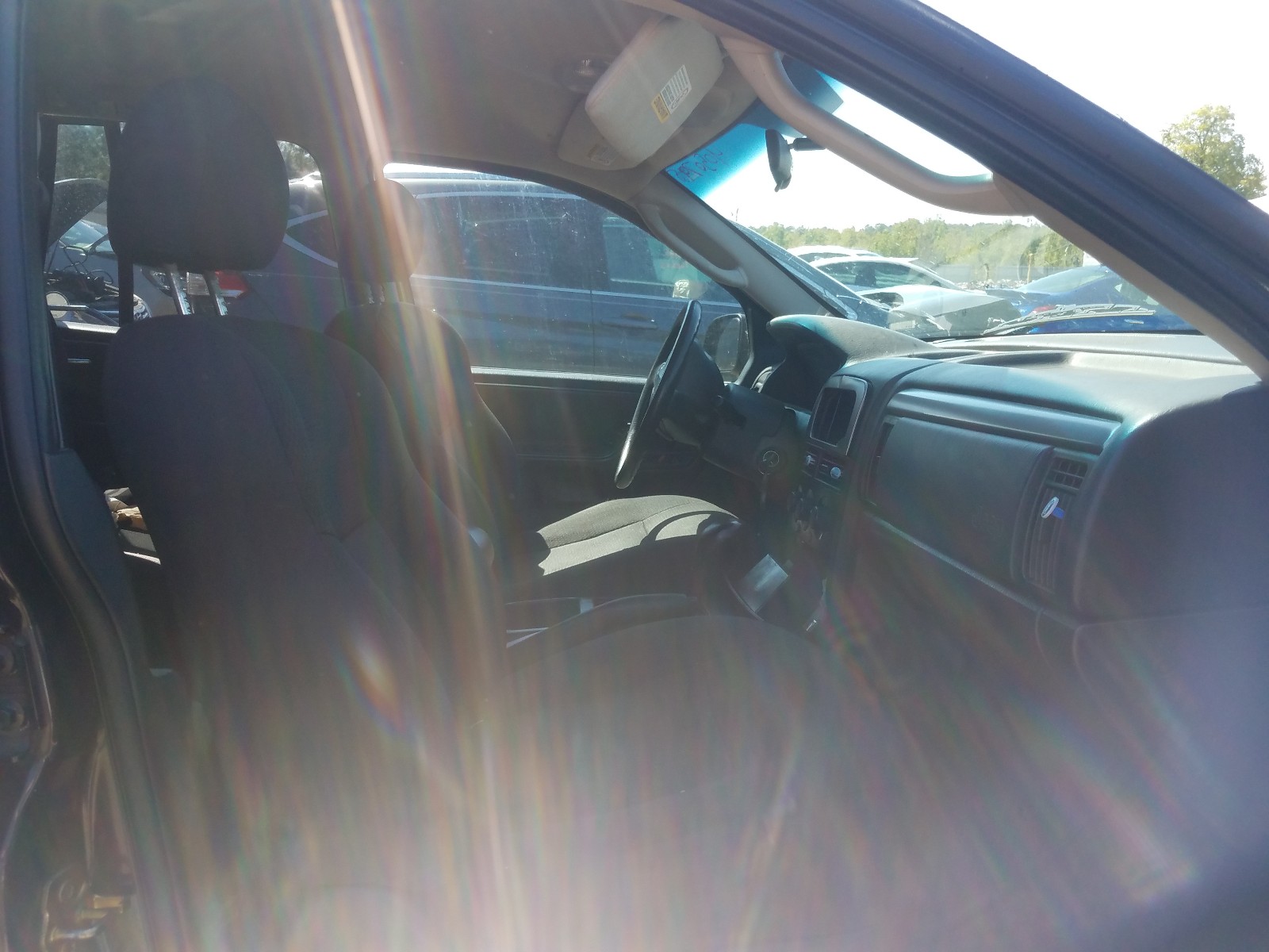 Photo 5 from auction – 2004 JEEP GRAND CHER with VIN 1J4GX48S34C118985