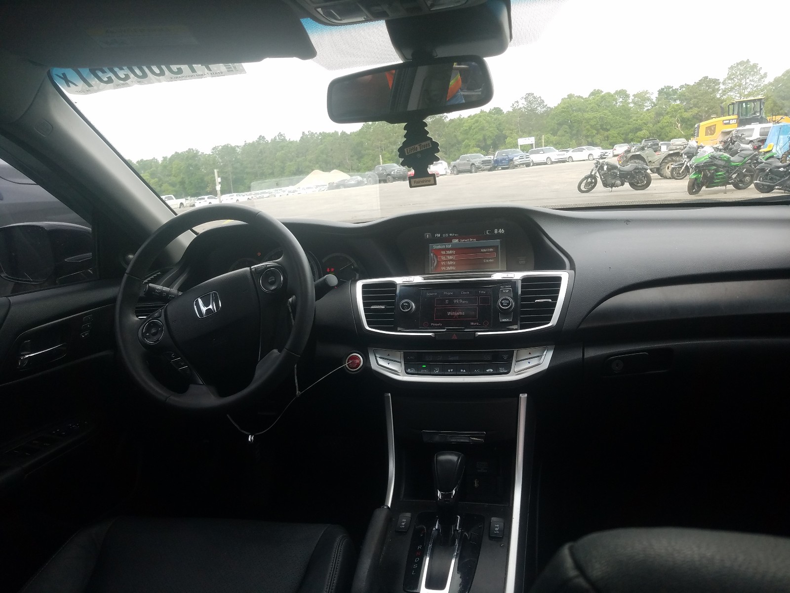 Photo 9 from auction – 2015 HONDA ACCORD EXL with VIN 1HGCR2F8XFA216261