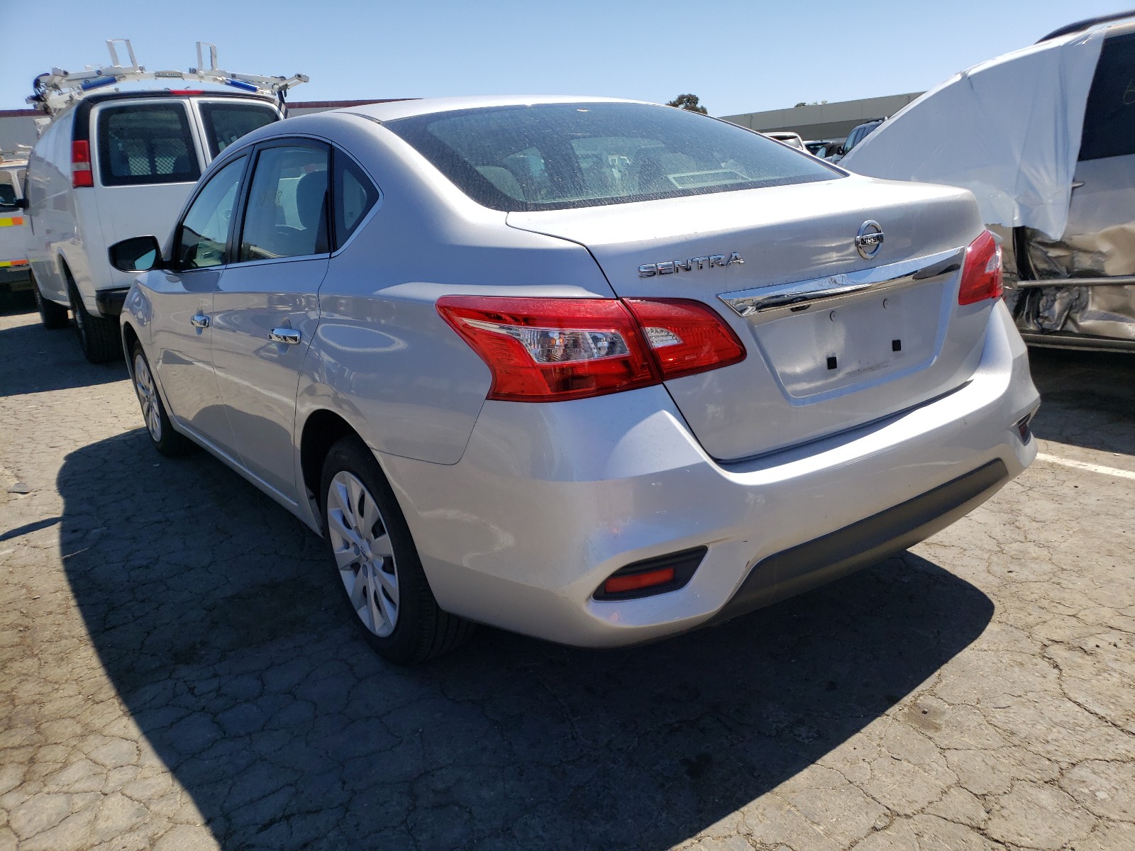 Photo 3 from auction – 2019 NISSAN SENTRA S with VIN 3N1AB7AP2KY243887