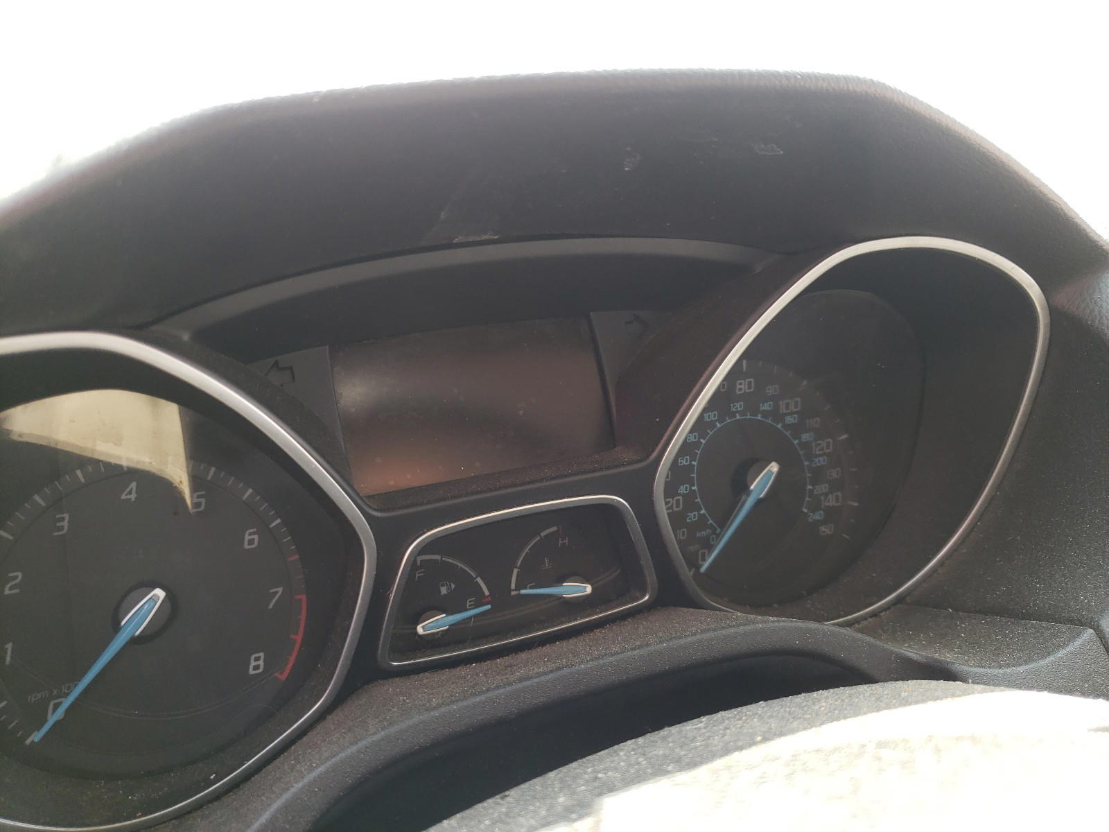 Photo 8 from auction – 2012 FORD FOCUS SEL with VIN 1FAHP3H26CL163217