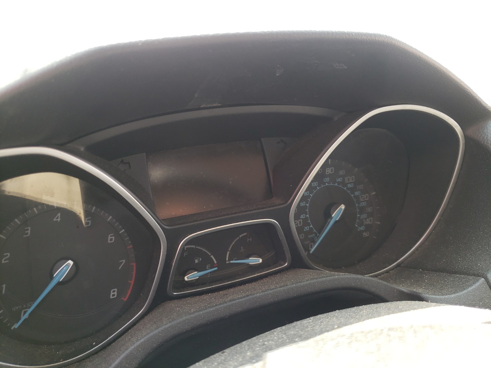 Zdjęcie 8 z aukcji – 2012 FORD FOCUS SEL z VIN 1FAHP3H26CL163217
