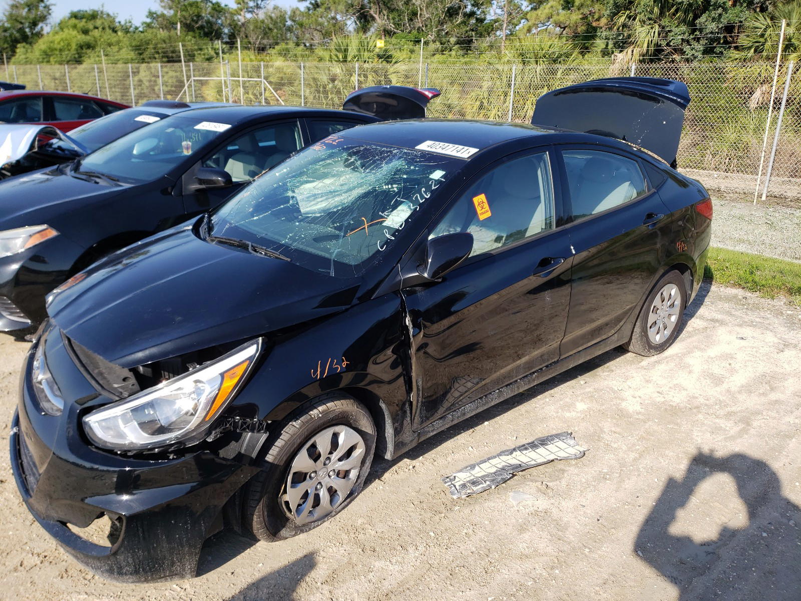 Photo 2 from auction – 2017 HYUNDAI ACCENT with VIN KMHCT4AE2HU357315