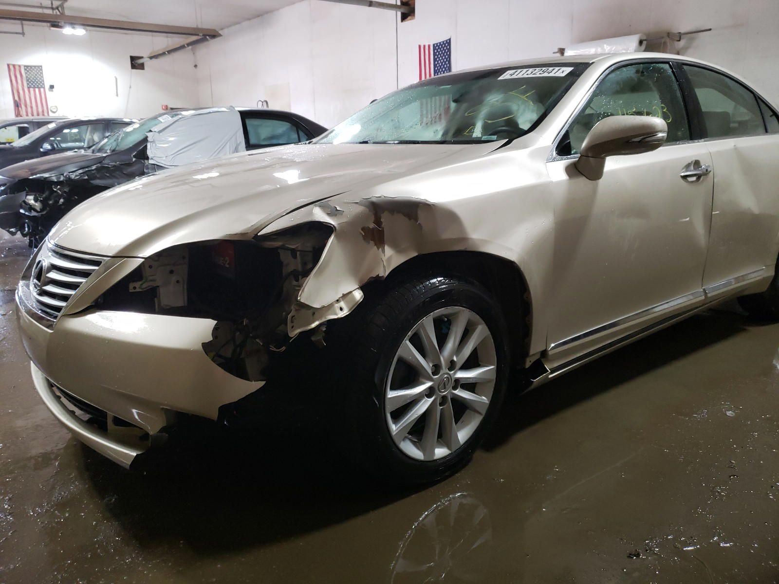 Photo 9 from auction – 2010 LEXUS ES 350 with VIN JTHBK1EG9A2347409