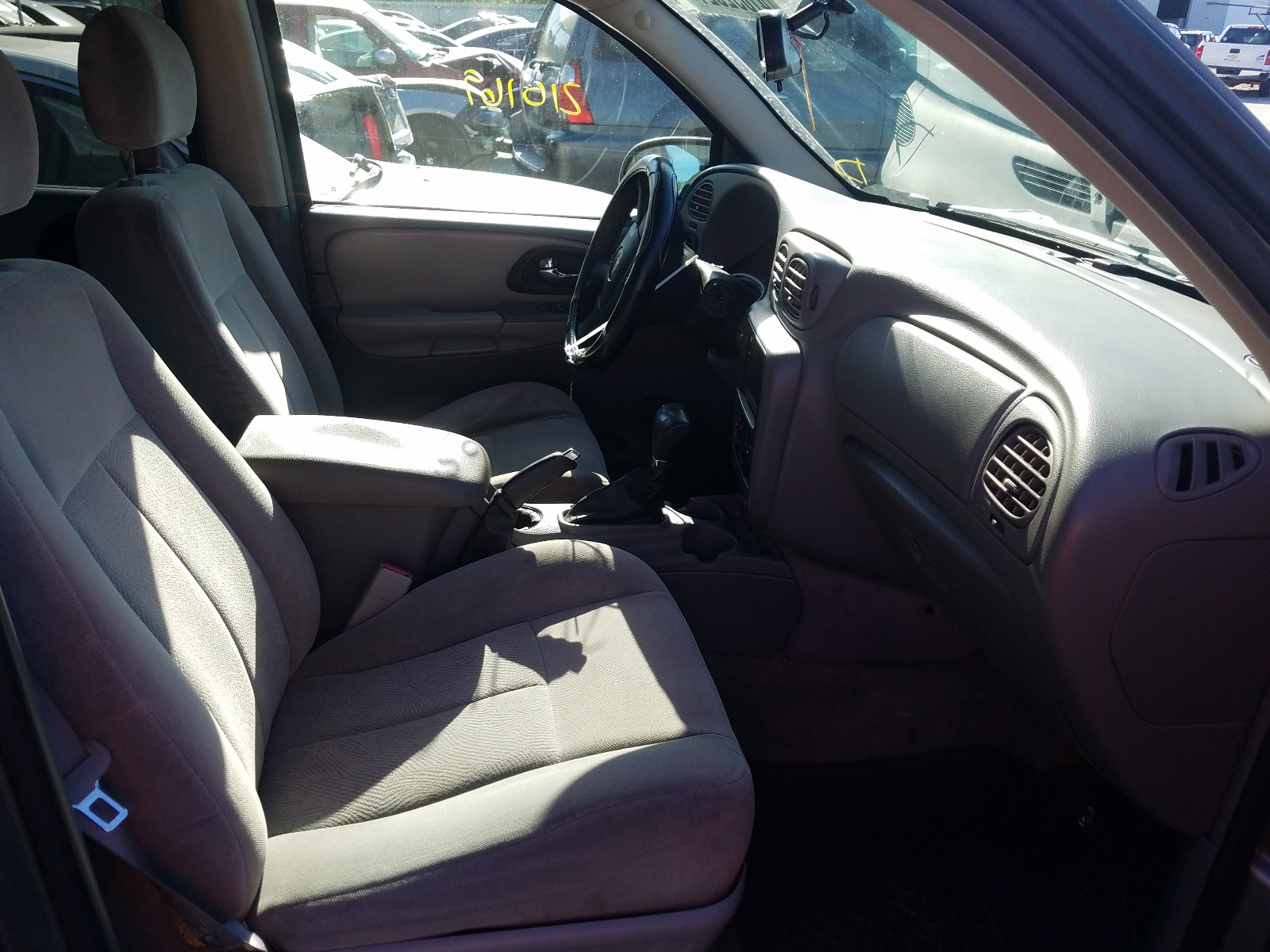 Photo 5 from auction – 2006 CHEVROLET TRAILBLAZE with VIN 1GNDS13S362123262