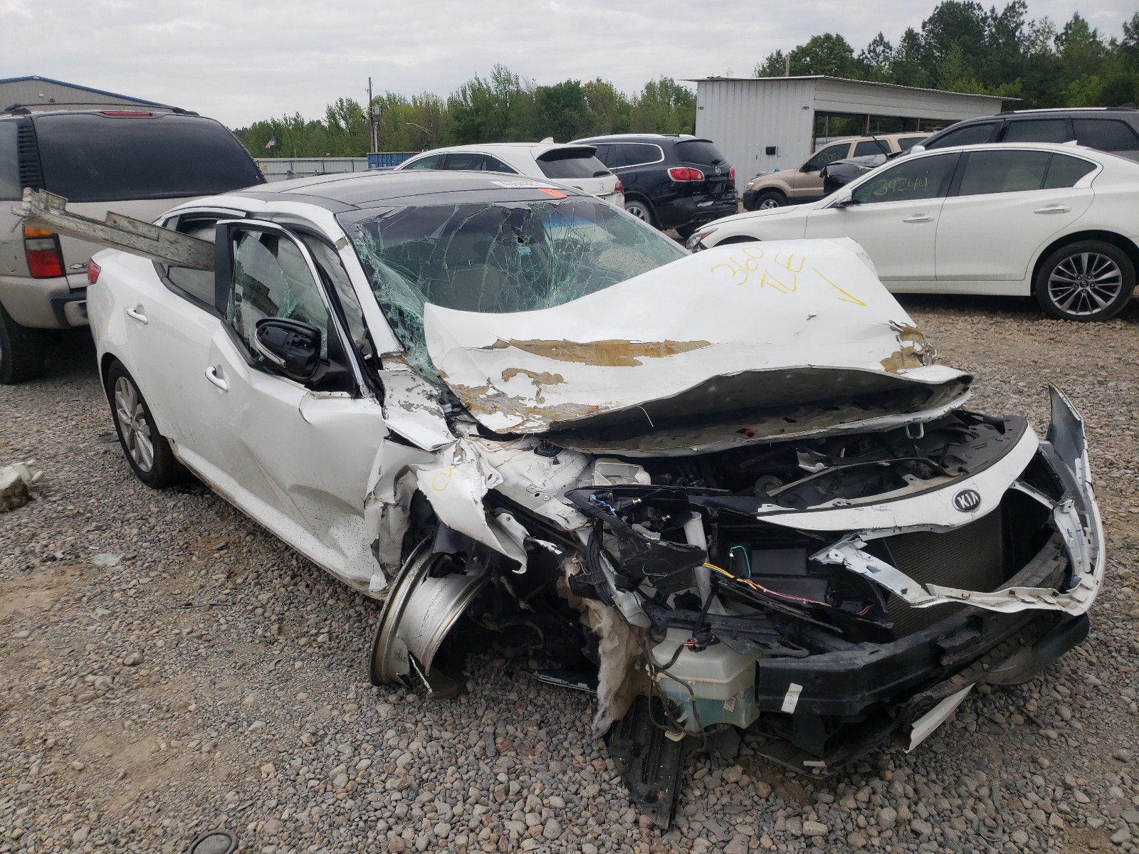 صورة رقم 1 من المزاد - 2015 KIA OPTIMA EX مع VIN 5XXGN4A73FG382678