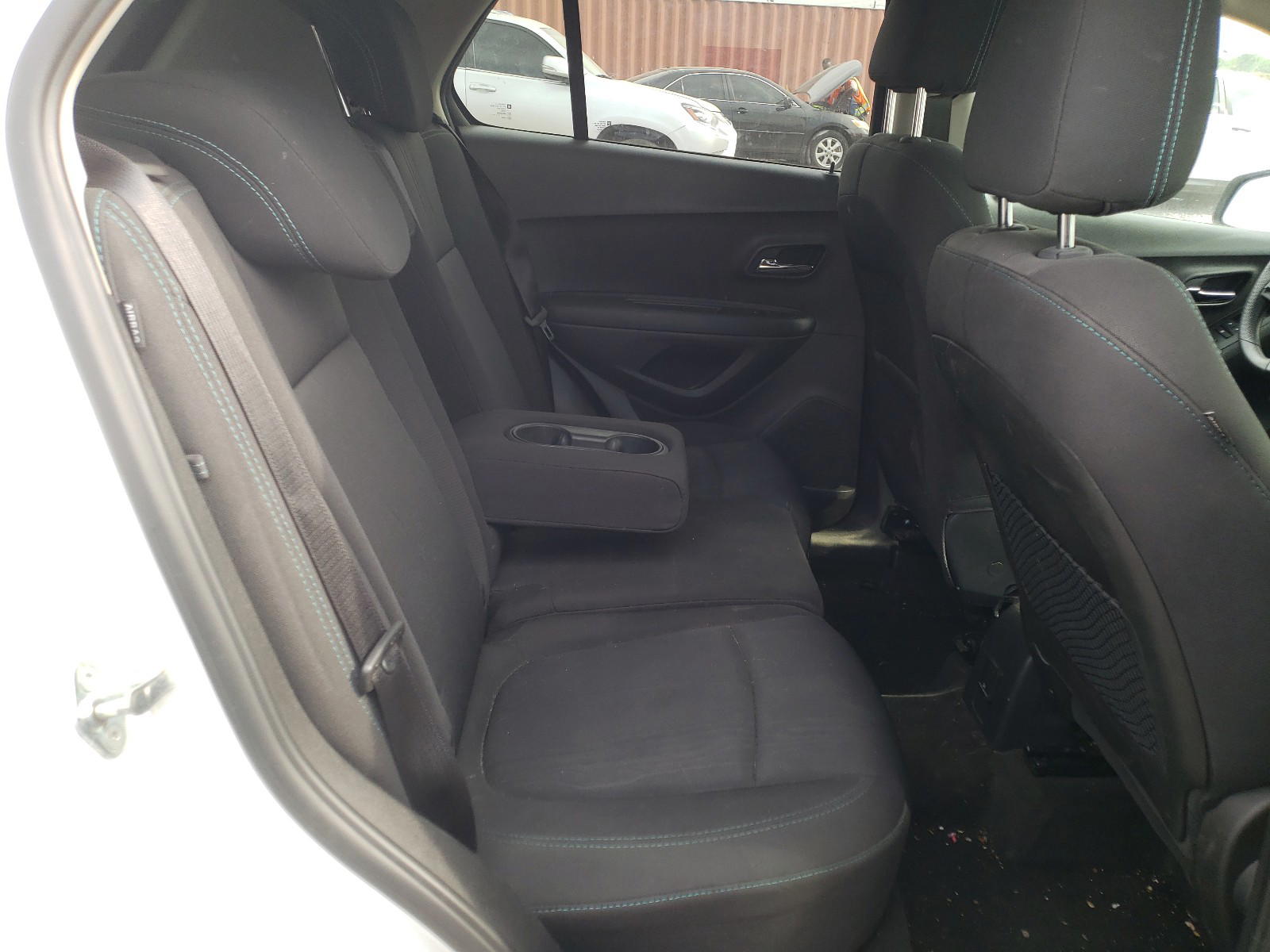 Photo 6 from auction – 2016 CHEVROLET TRAX 1LT with VIN 3GNCJLSB5GL133898