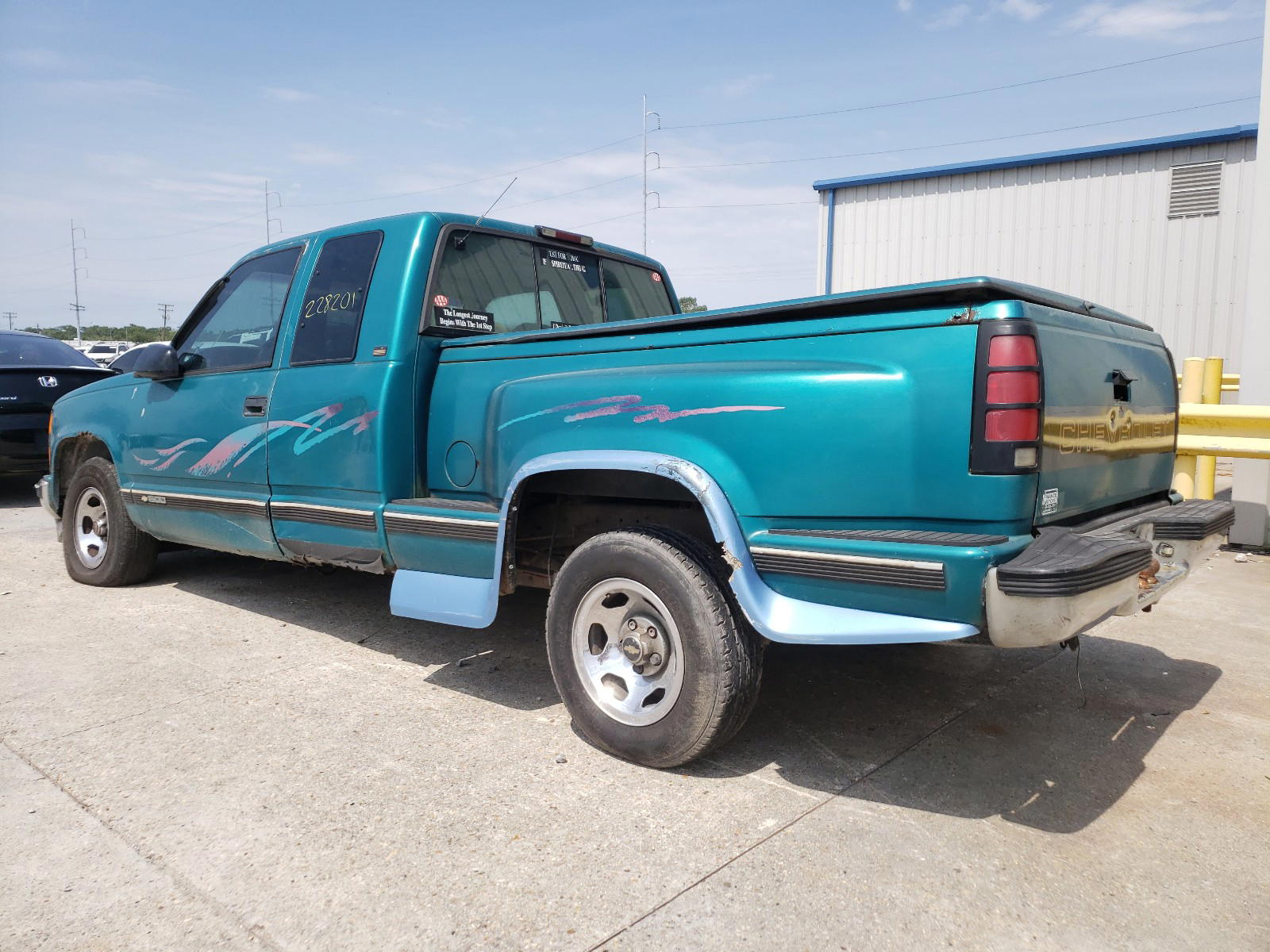 Photo 3 from auction – 1995 CHEVROLET GMT-400 C1 with VIN 2GCEC19H0S1235324
