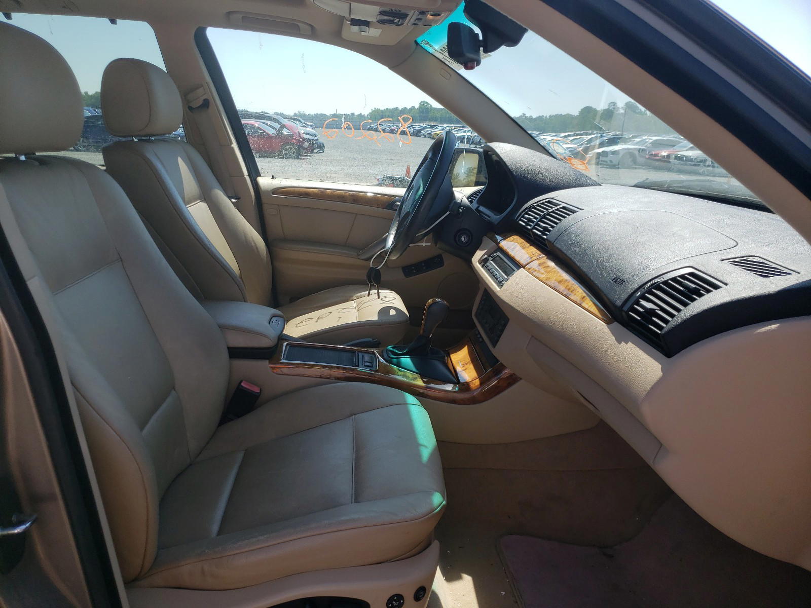 Photo 5 from auction – 2004 BMW X5 3.0I with VIN 5UXFA13594LU22789