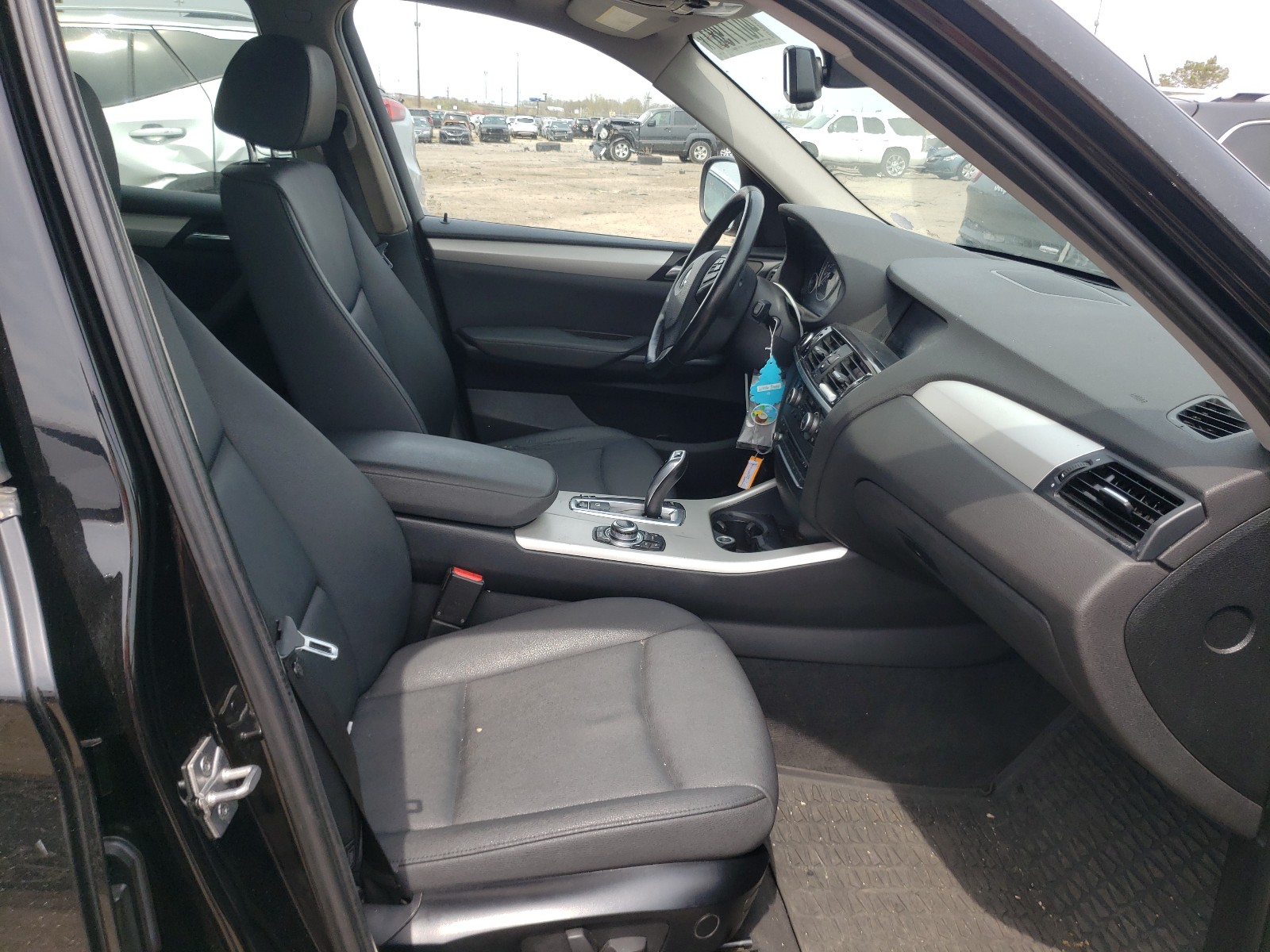 Photo 5 from auction – 2012 BMW X3 XDRIVE2 with VIN 5UXWX5C56CL721905