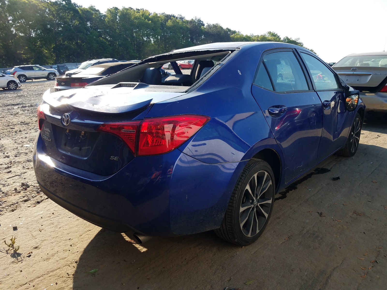 Photo 4 from auction – 2018 TOYOTA COROLLA L with VIN 2T1BURHE0JC119143