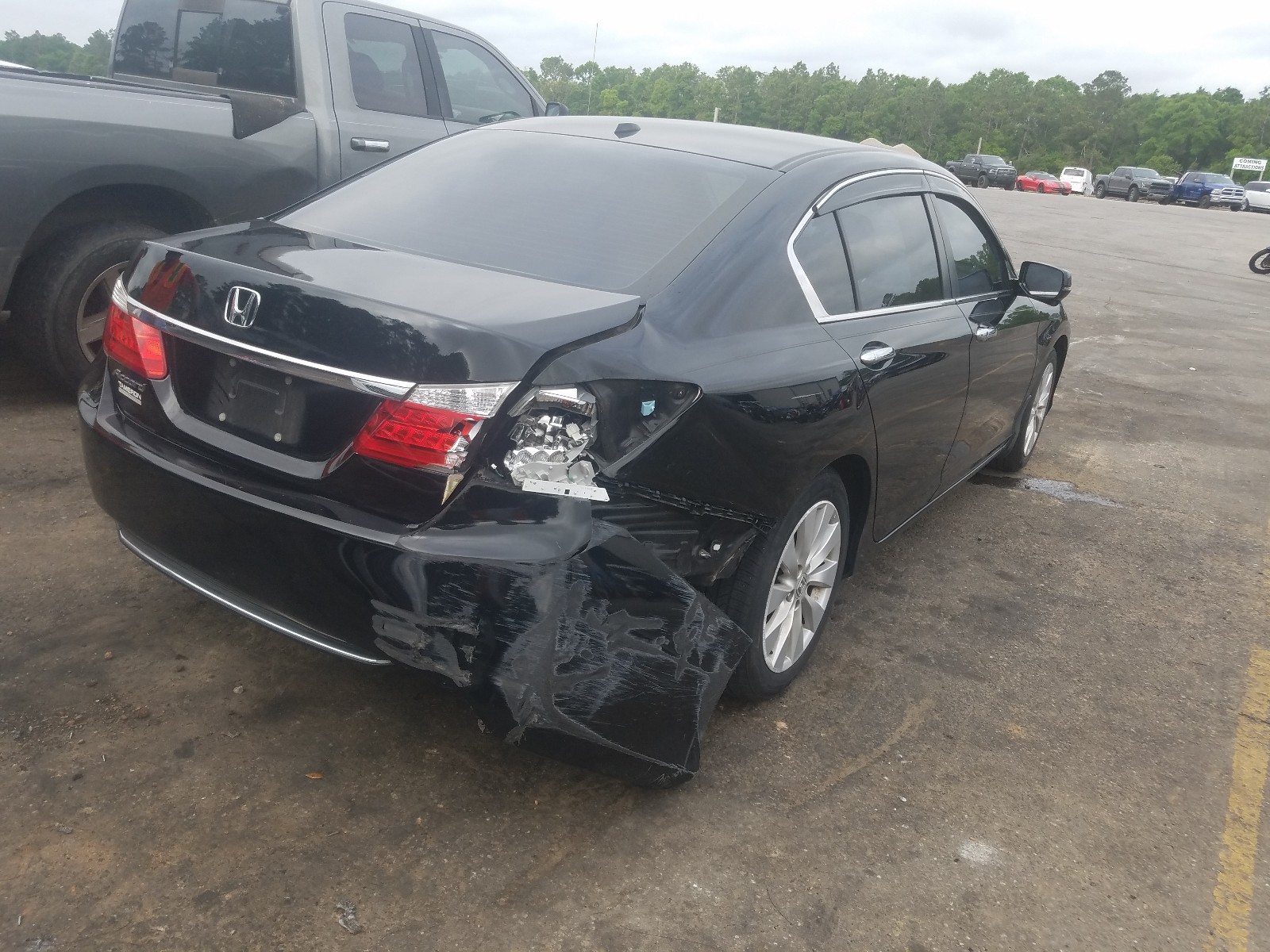 Photo 4 from auction – 2015 HONDA ACCORD EXL with VIN 1HGCR2F8XFA216261