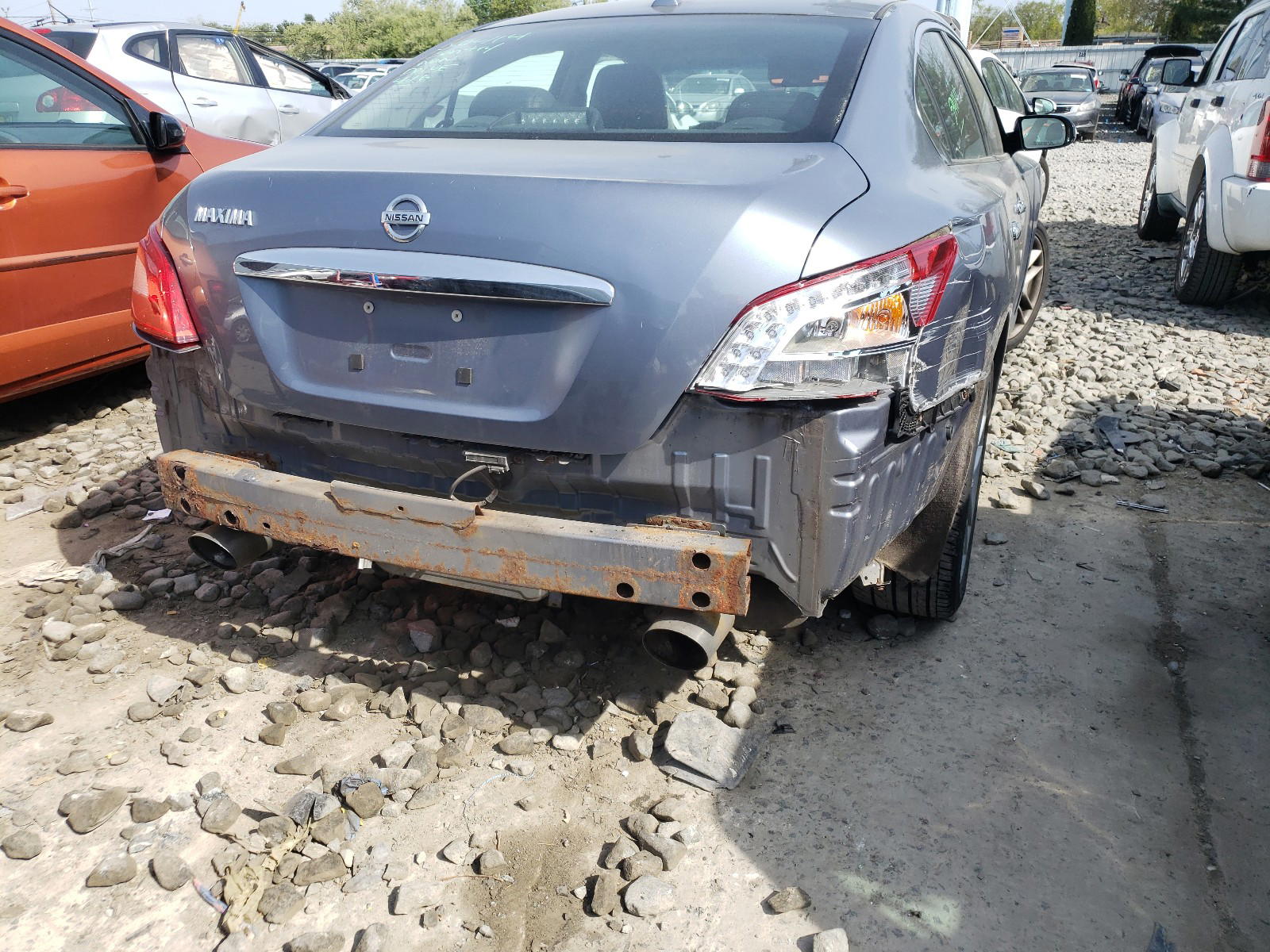Photo 9 from auction – 2010 NISSAN MAXIMA S with VIN 1N4AA5AP9AC846580