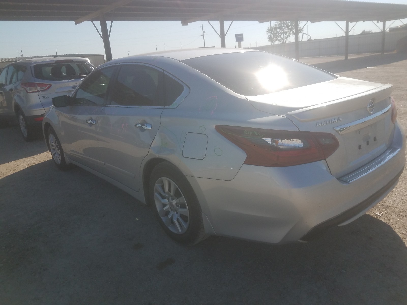 Photo 3 from auction – 2017 NISSAN ALTIMA 2.5 with VIN 1N4AL3AP2HC158008