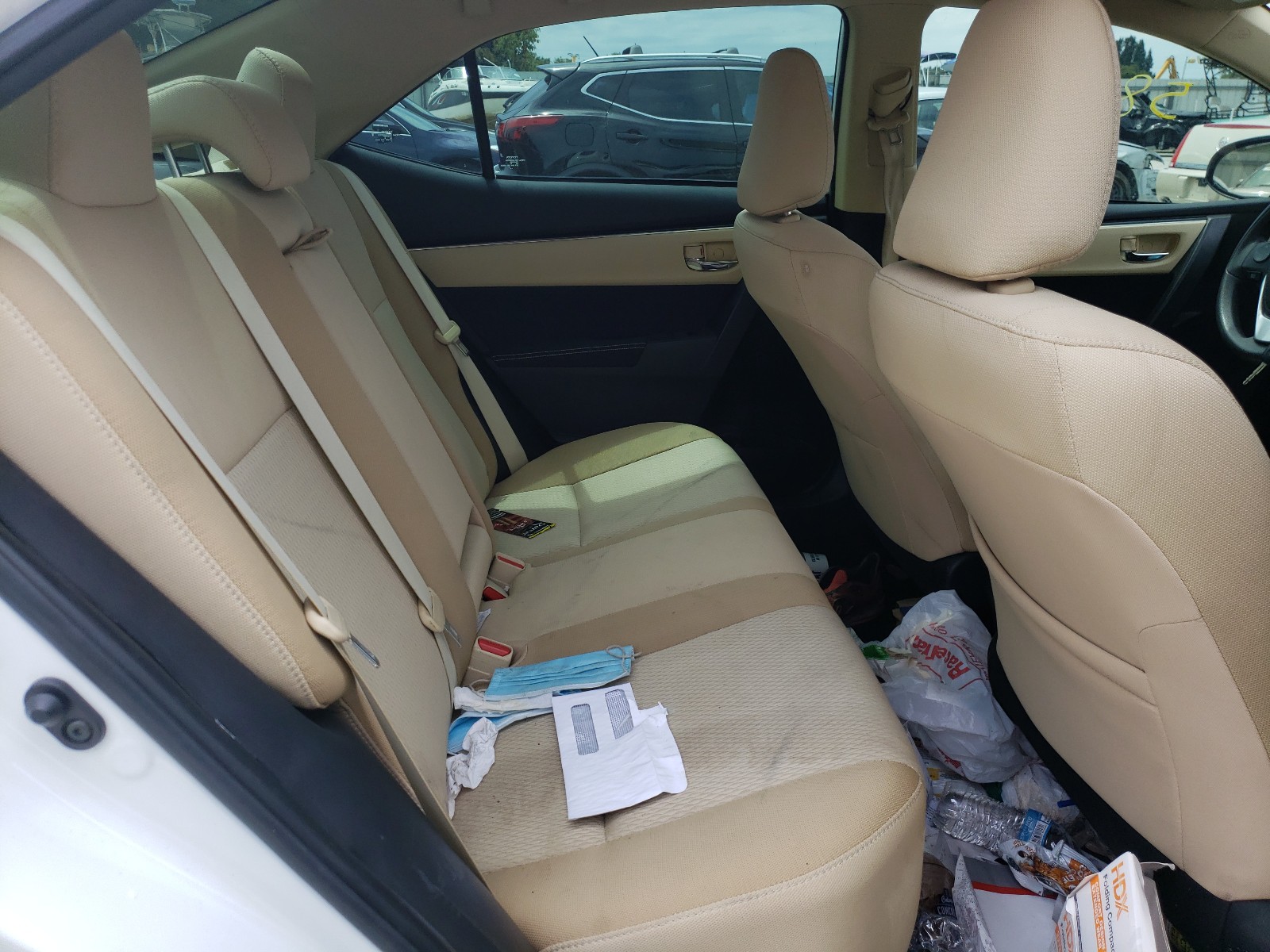 Photo 6 from auction – 2017 TOYOTA COROLLA L with VIN 2T1BURHE0HC781895