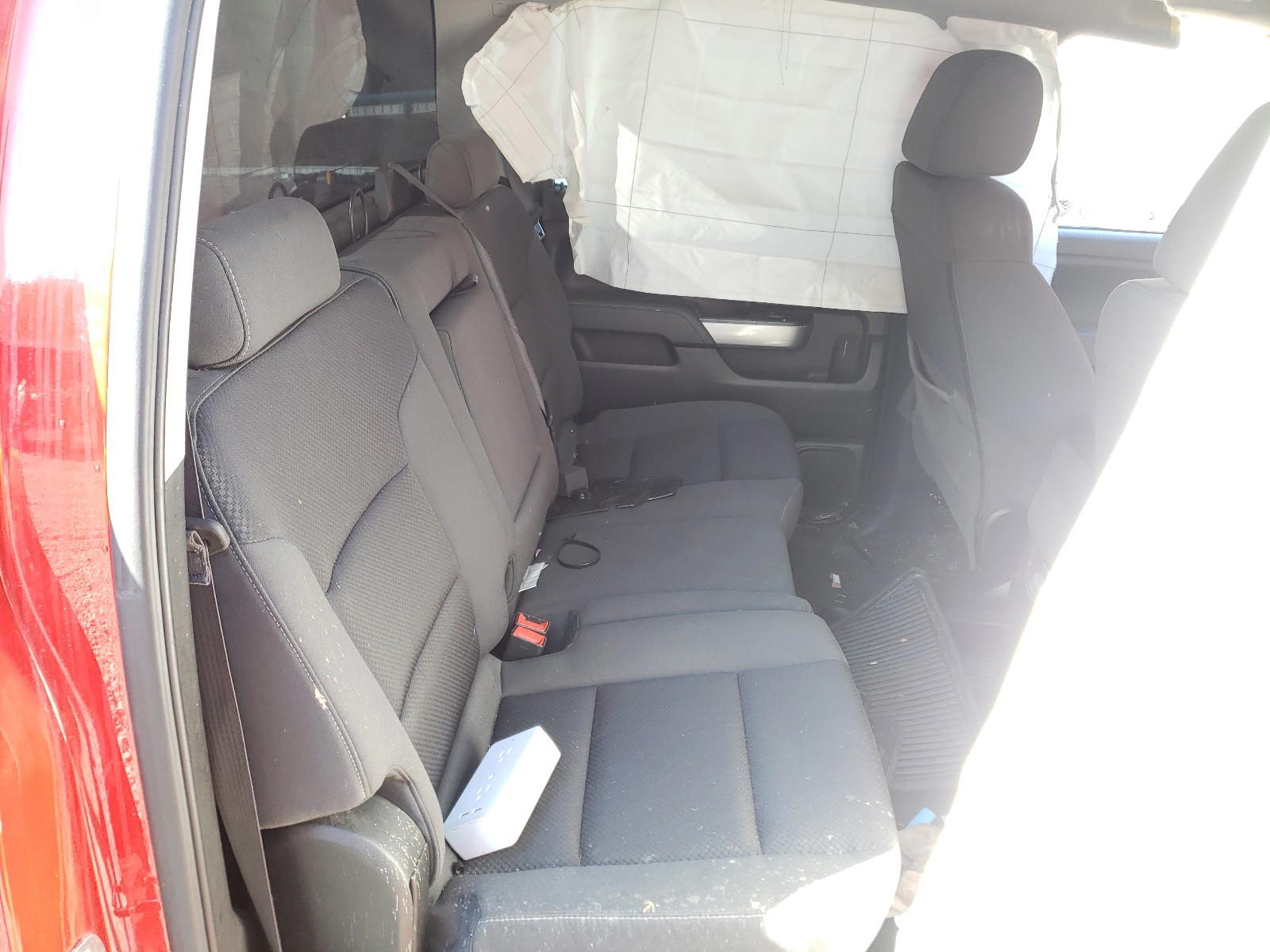 Photo 6 from auction – 2016 CHEVROLET SILVERADO with VIN 3GCUKREC4GG123390