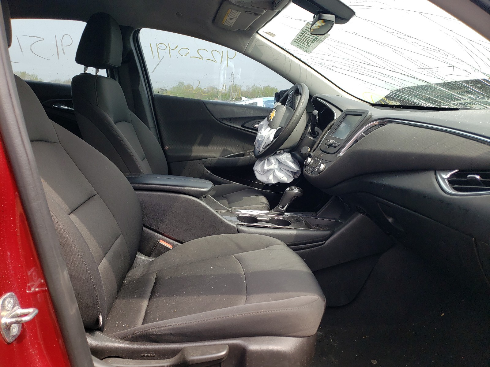 Photo 5 from auction – 2017 CHEVROLET MALIBU LT with VIN 1G1ZE5ST8HF136729