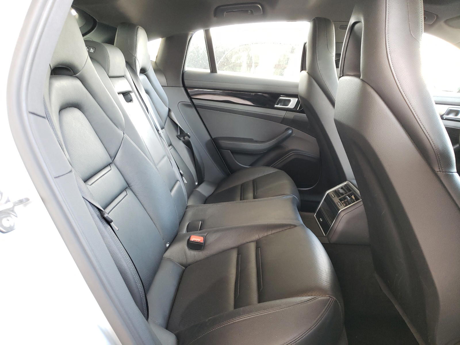 Photo 6 from auction – 2018 PORSCHE PANAMERA 4 with VIN WP0AA2A77JL115994