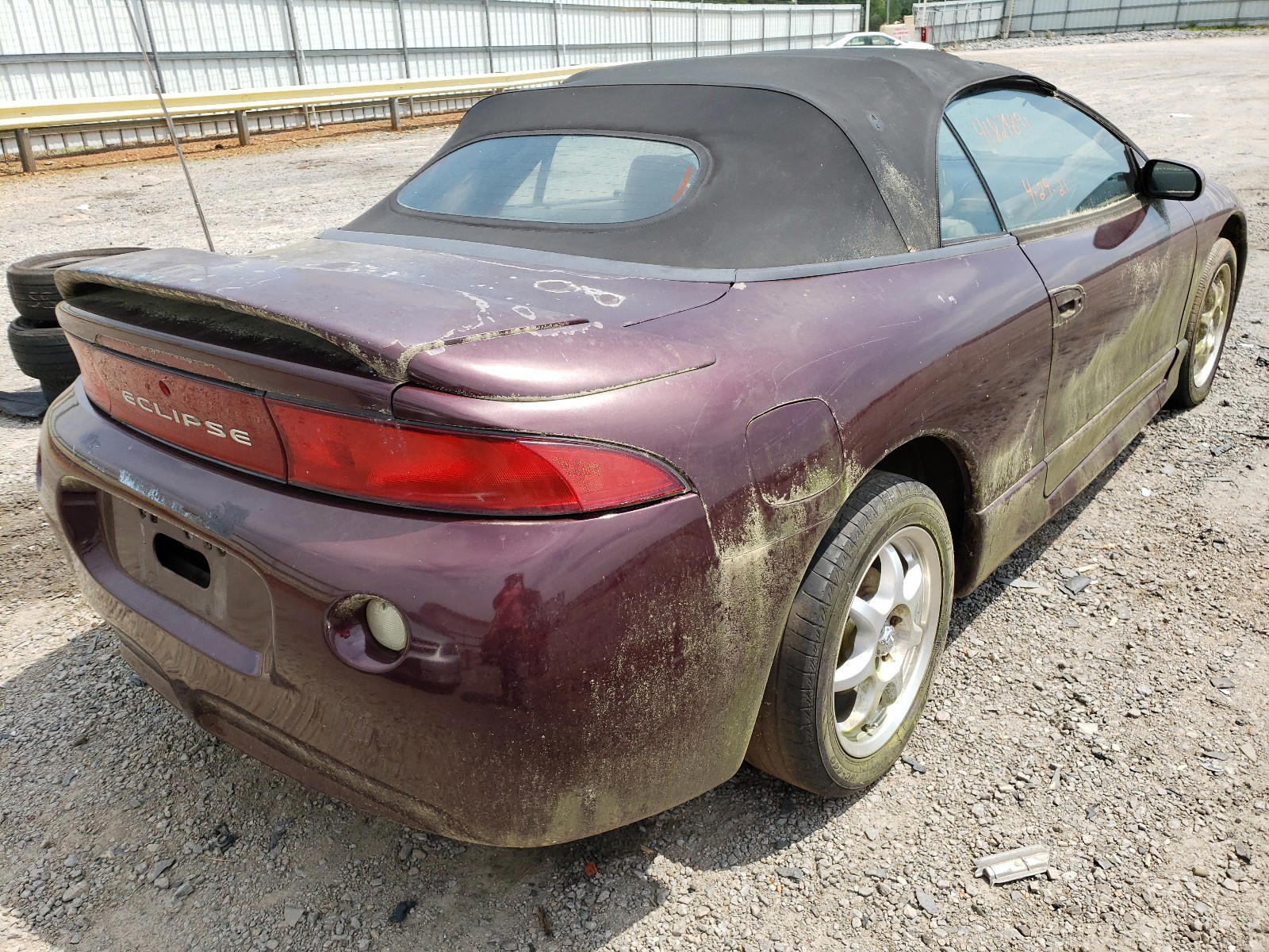 Photo 4 from auction – 1999 MITSUBISHI ECLIPSE SP with VIN 4A3AX35G5XE085581